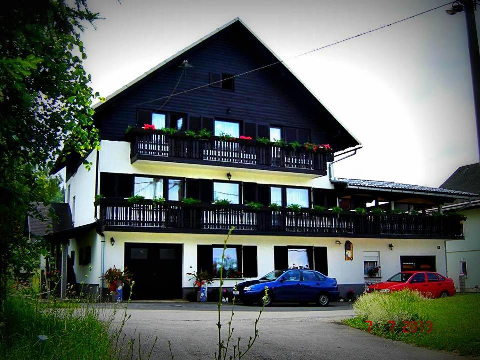 Photo 24