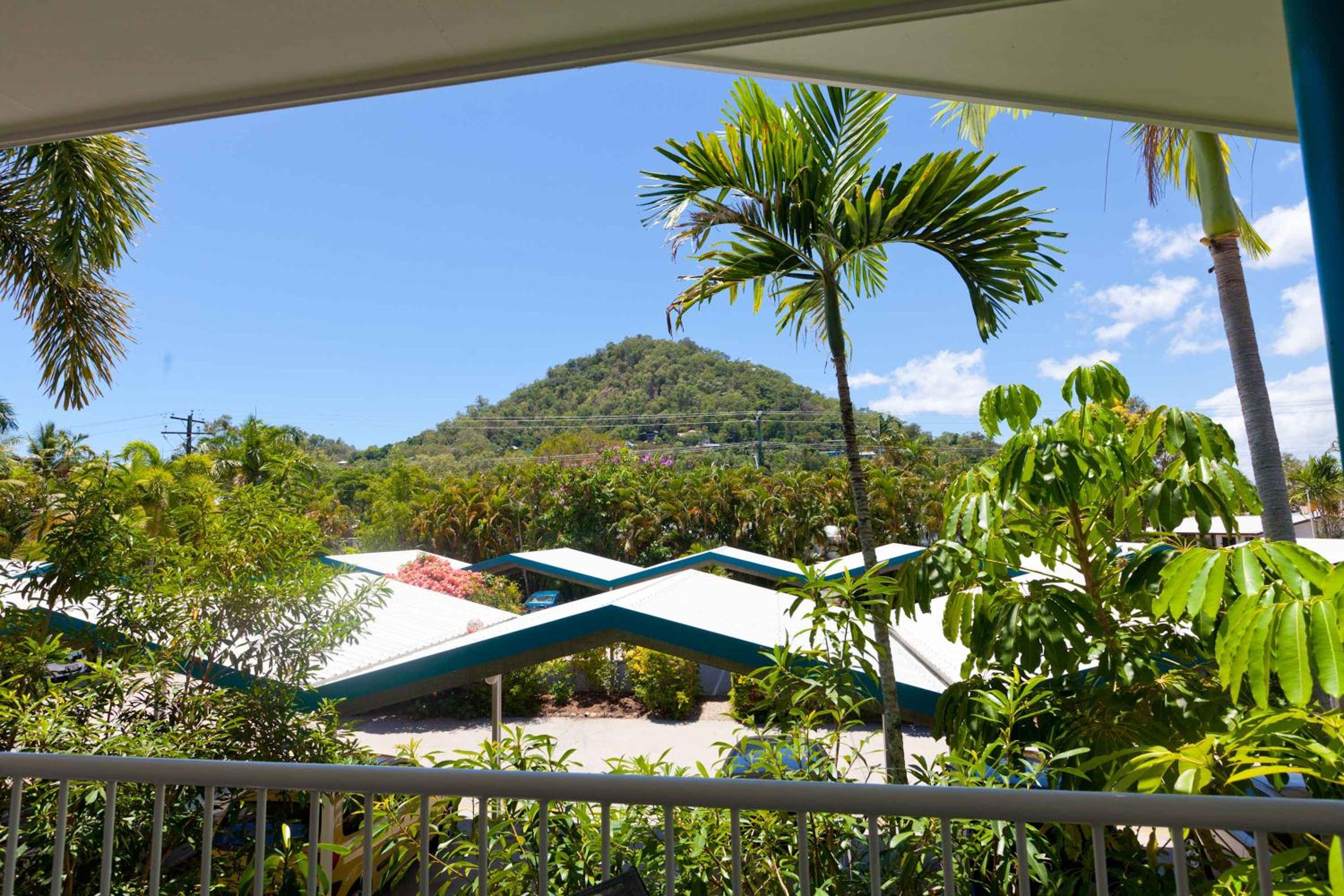Trinity Beach Vacations - Trinity Beach Pacific - Property Image 16