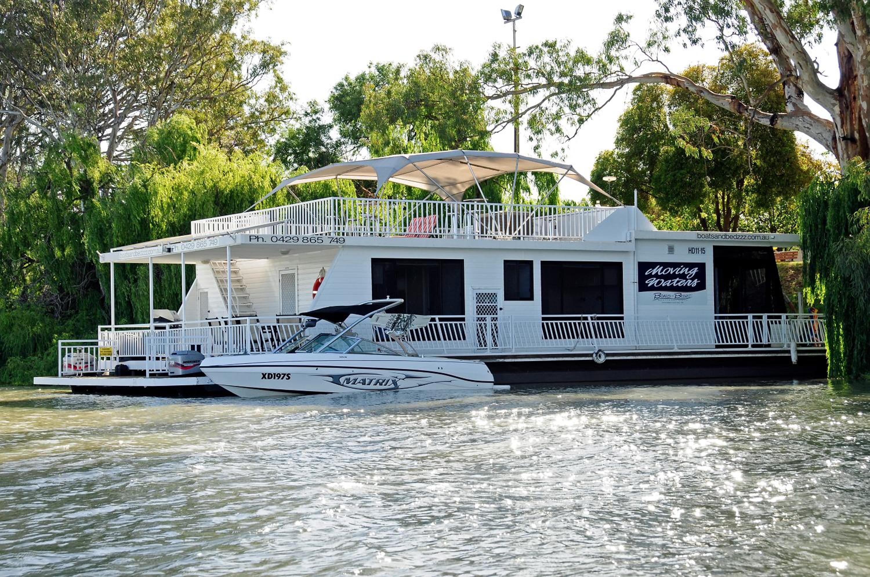 Renmark River Villas and Boats & Bedzzz