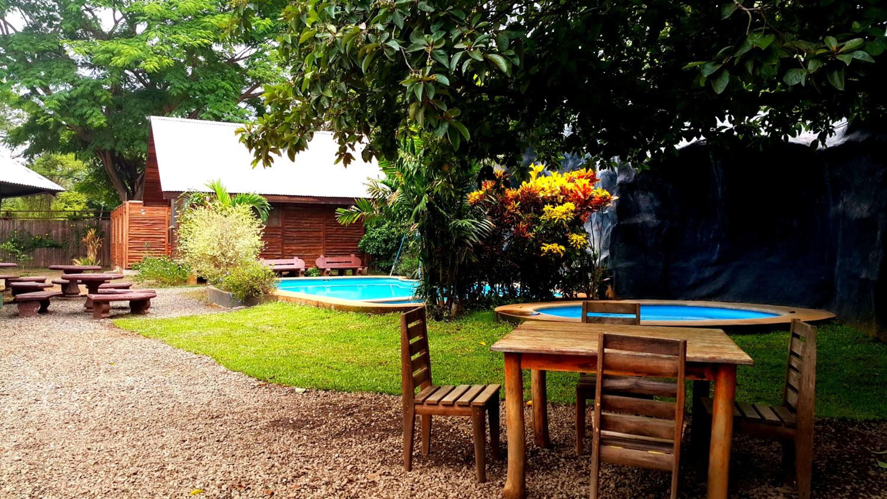 Hotel Cabañas La Teca