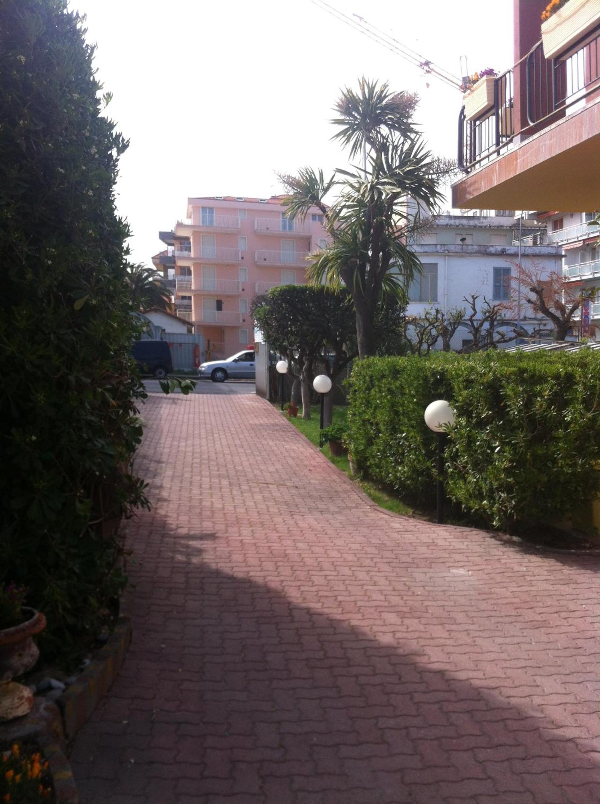 Photo 45