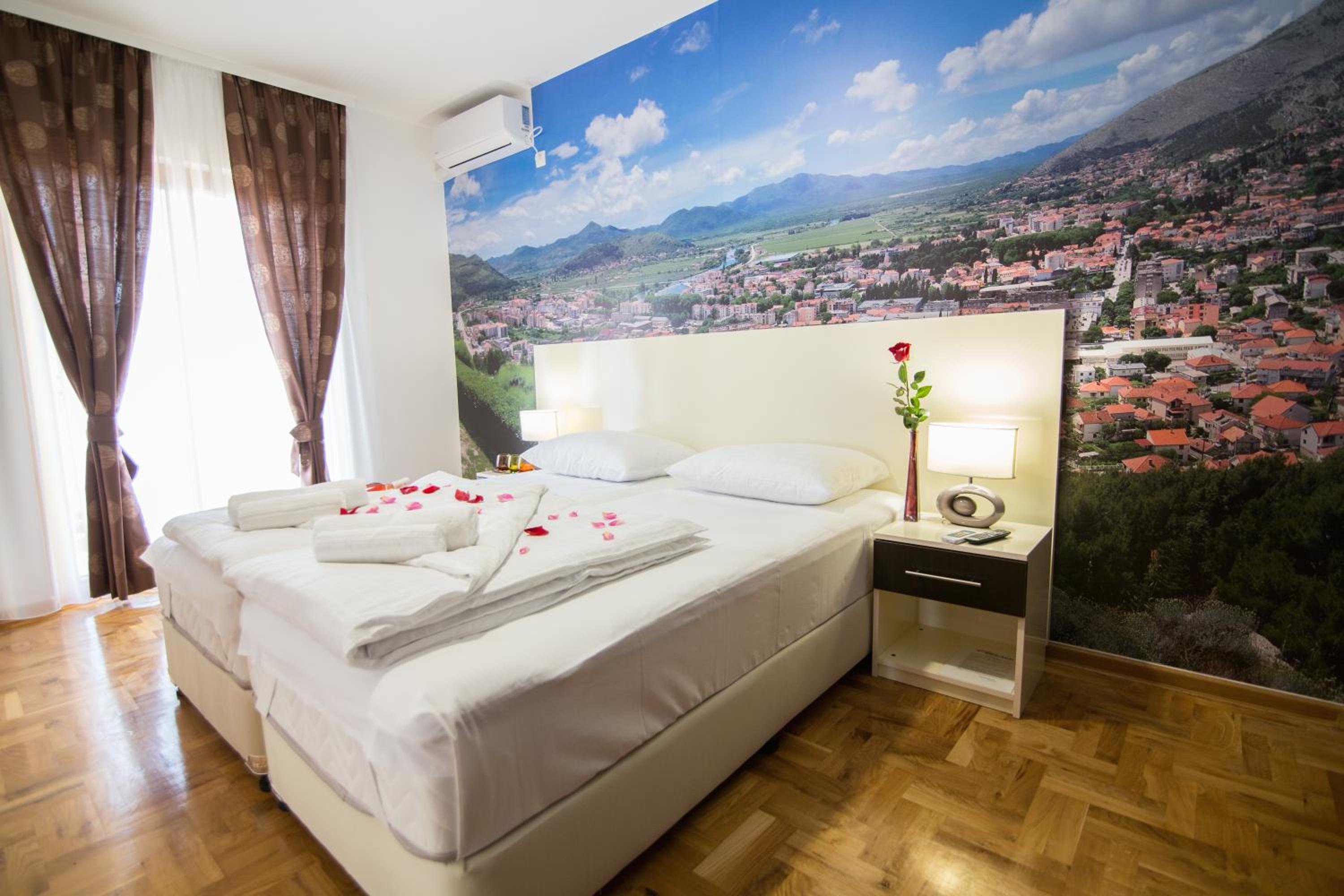 Luxury Apartments Taša