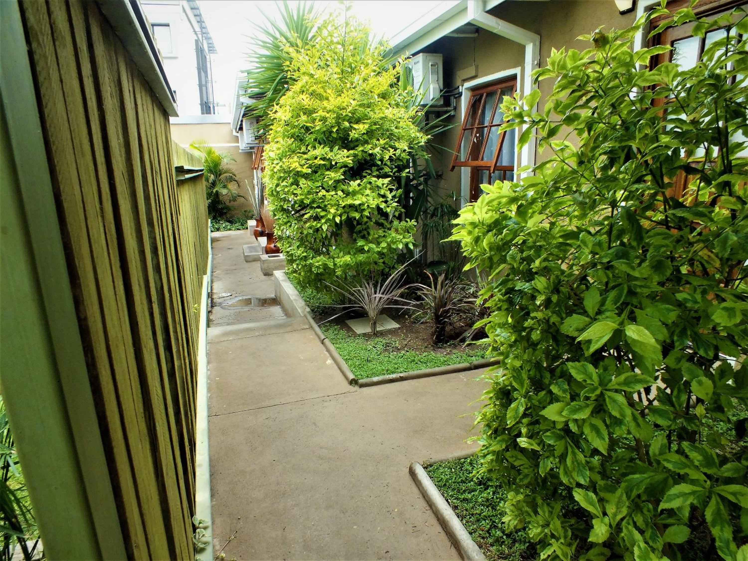 Uzuri Guesthouse CC