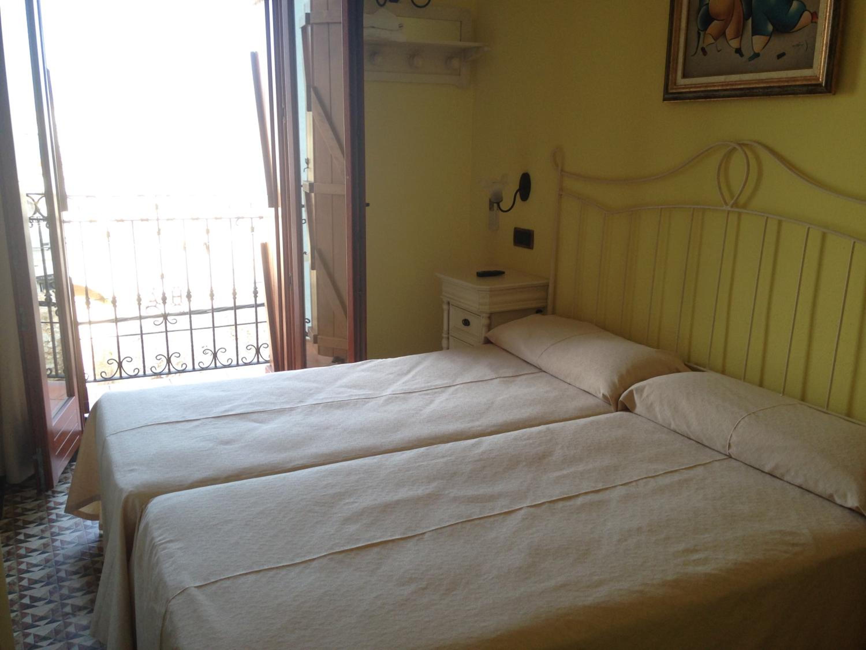 Hostal Aranda, photo 54