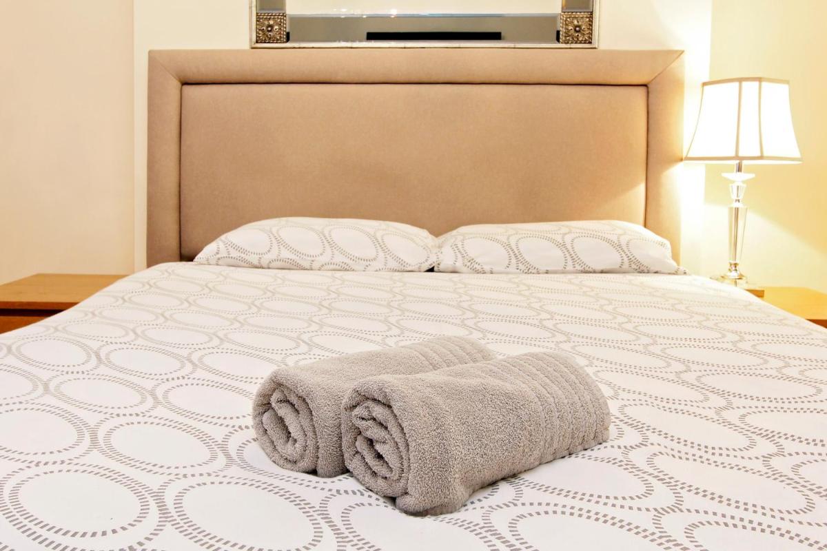 Hyde Park Serviced Rooms