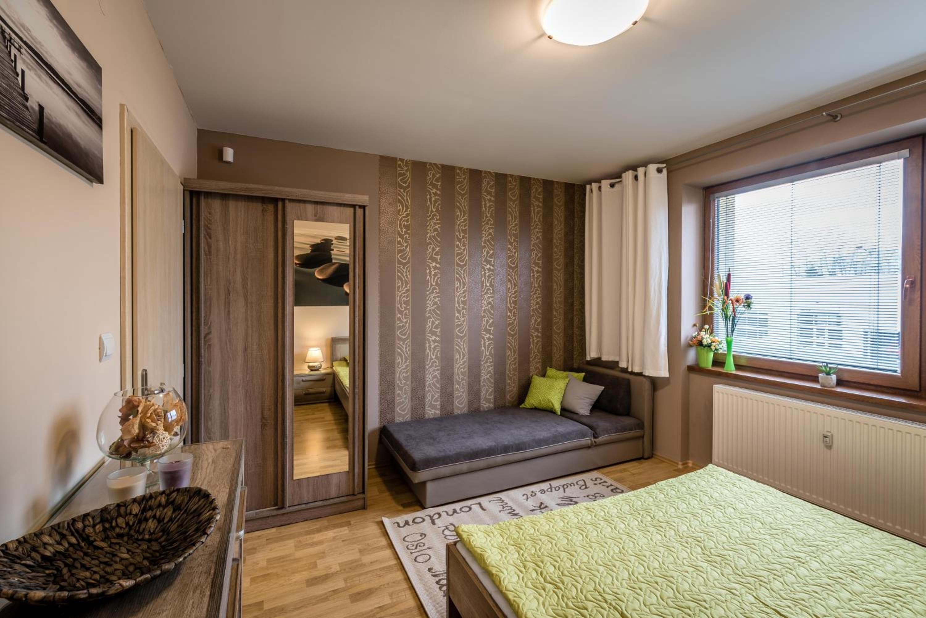 Apartman Elegance view 5