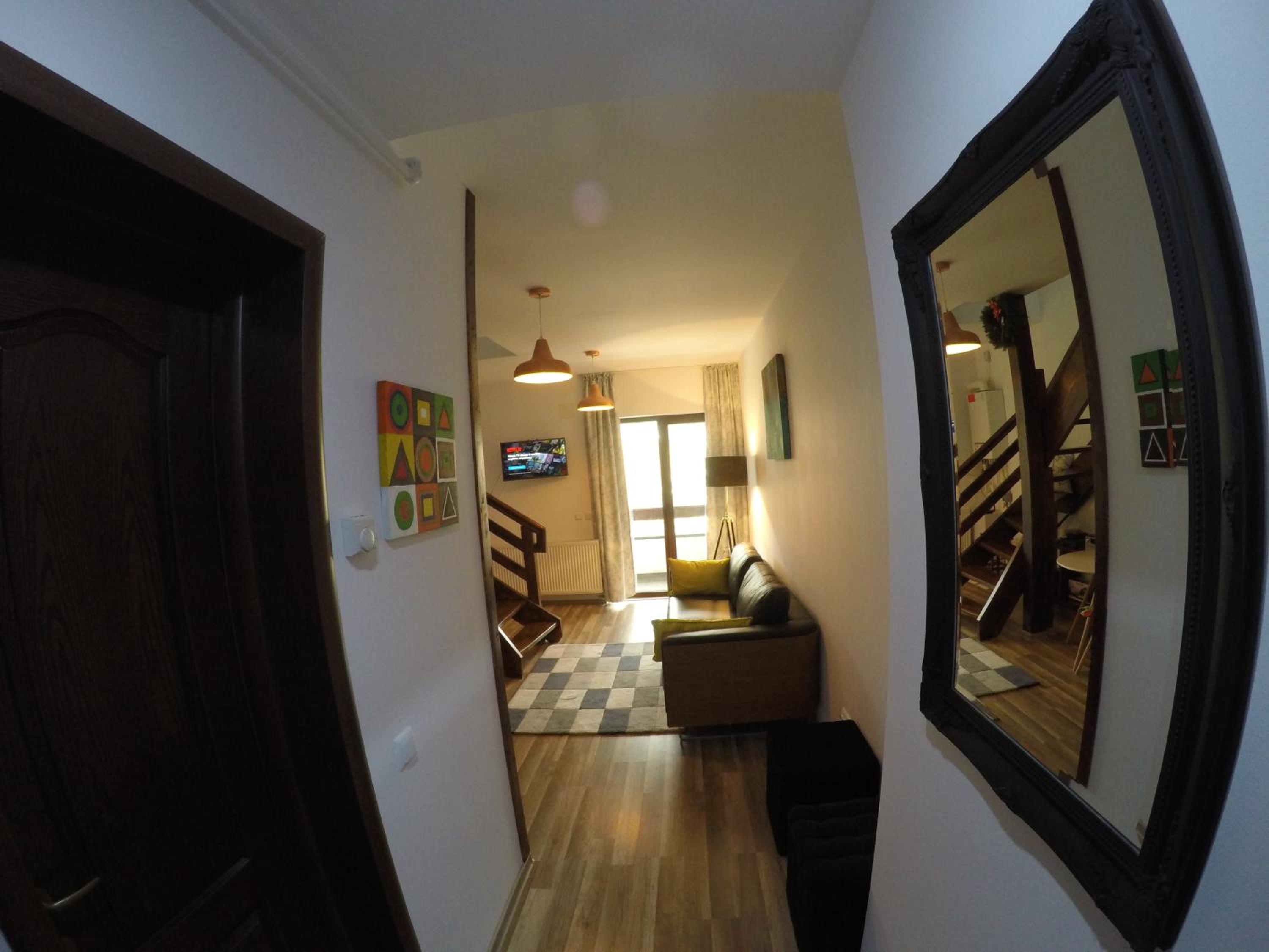 Duplex Apartment Busteni view 5