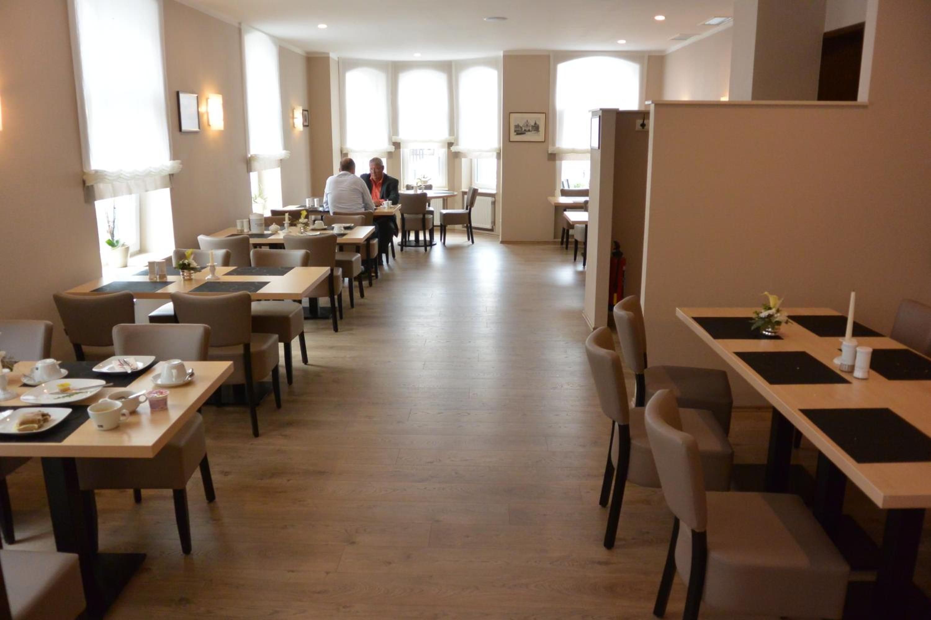 Hotel Deutsches Haus - Property Image 25