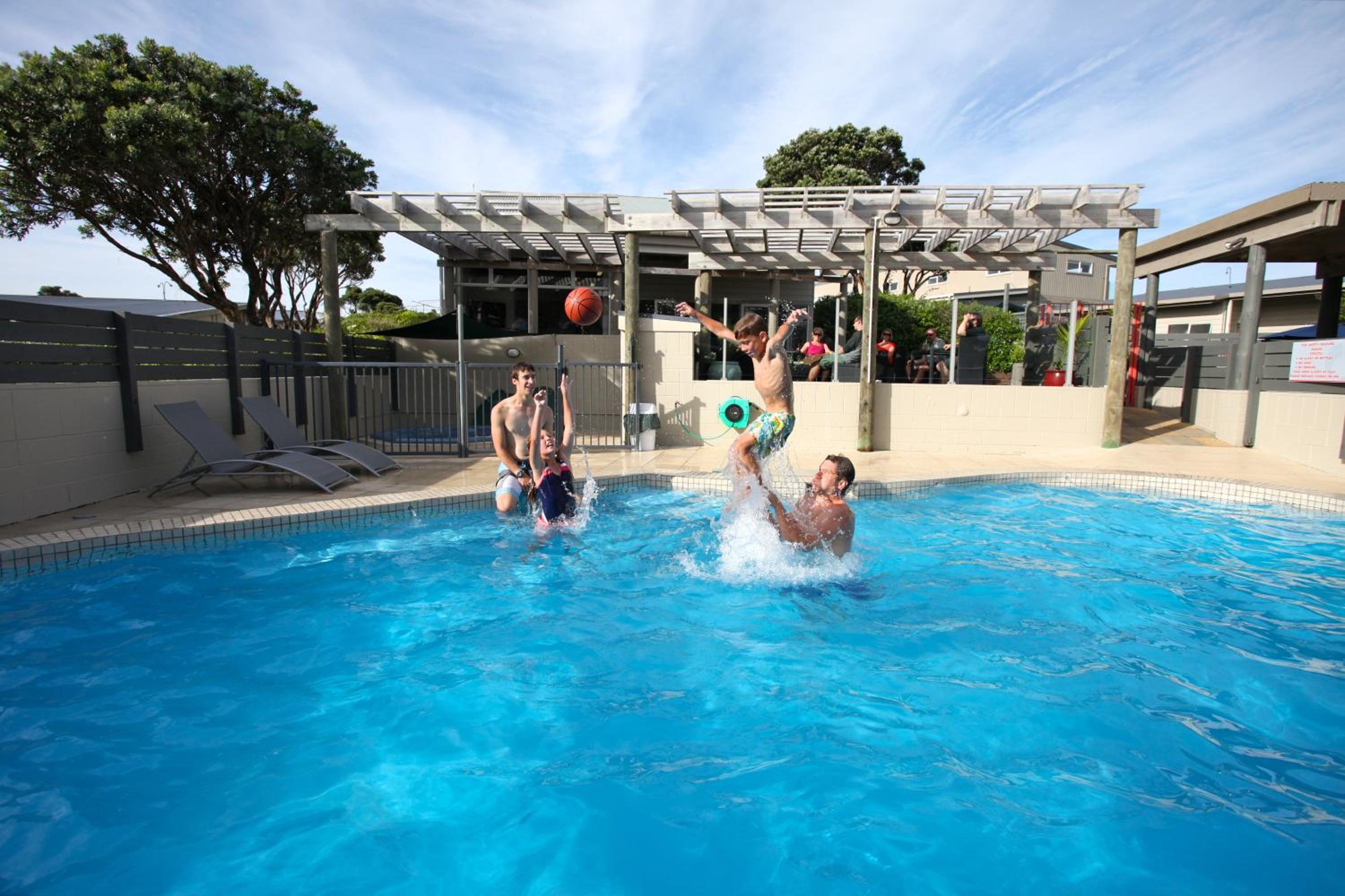 Pacific Rendezvous Resort