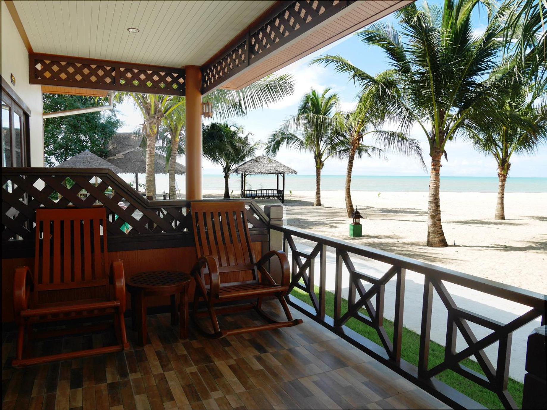 The Sunset Beach Resort - Koh Kho Khao