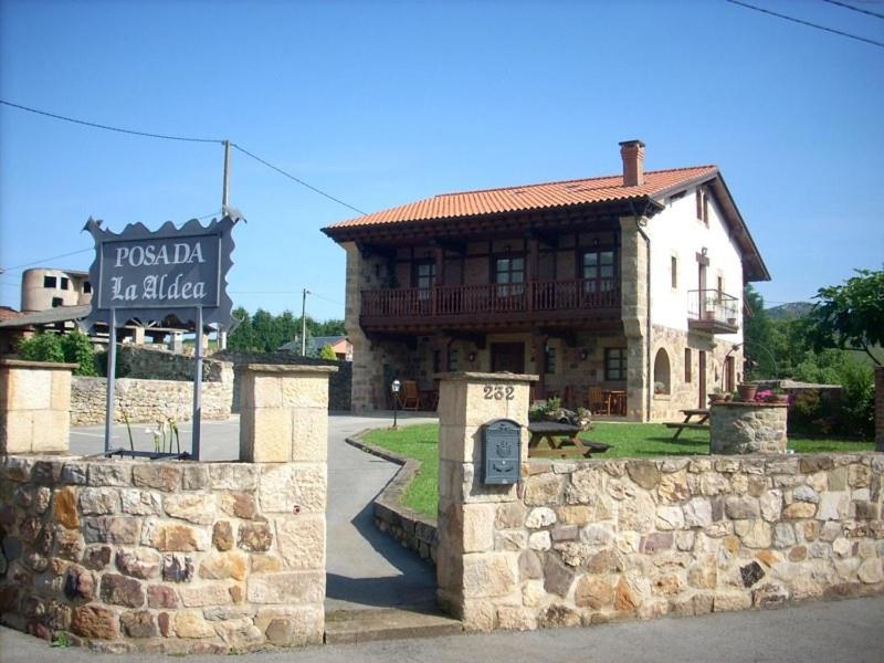Posada La Aldea view 3