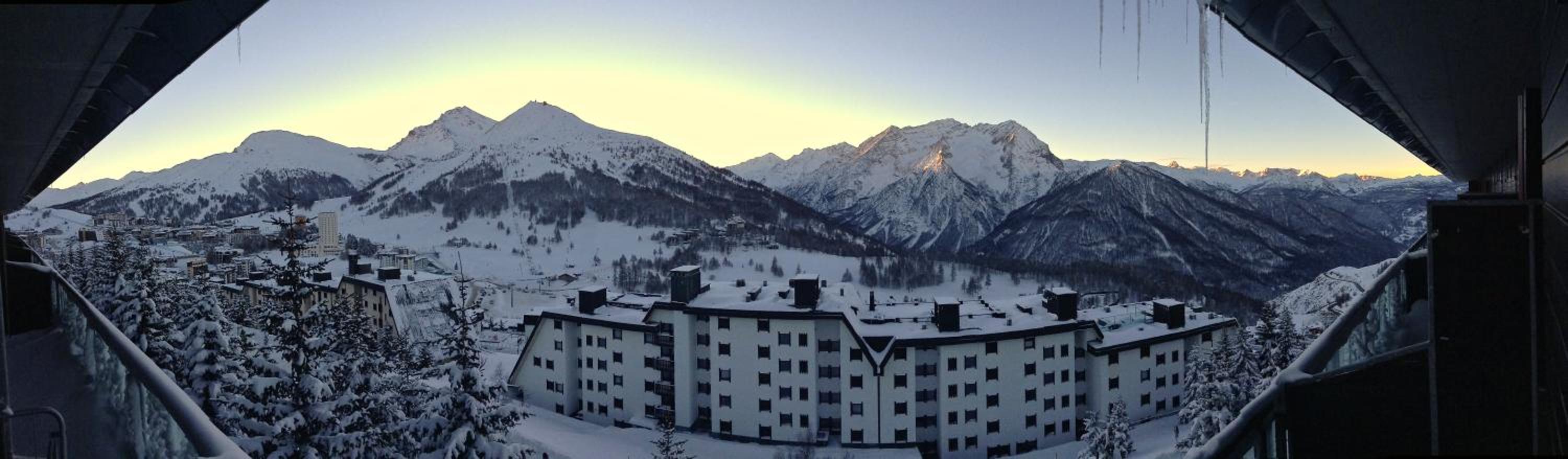 Nevesestriere