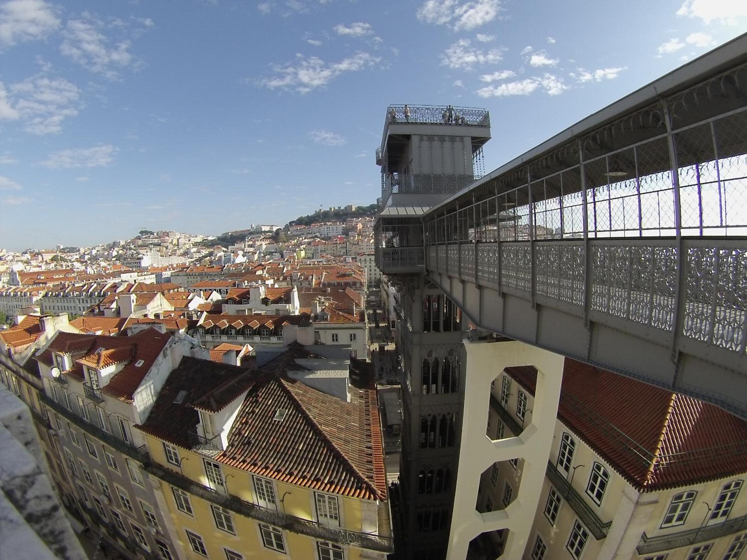 Window to Lisboa II view 3