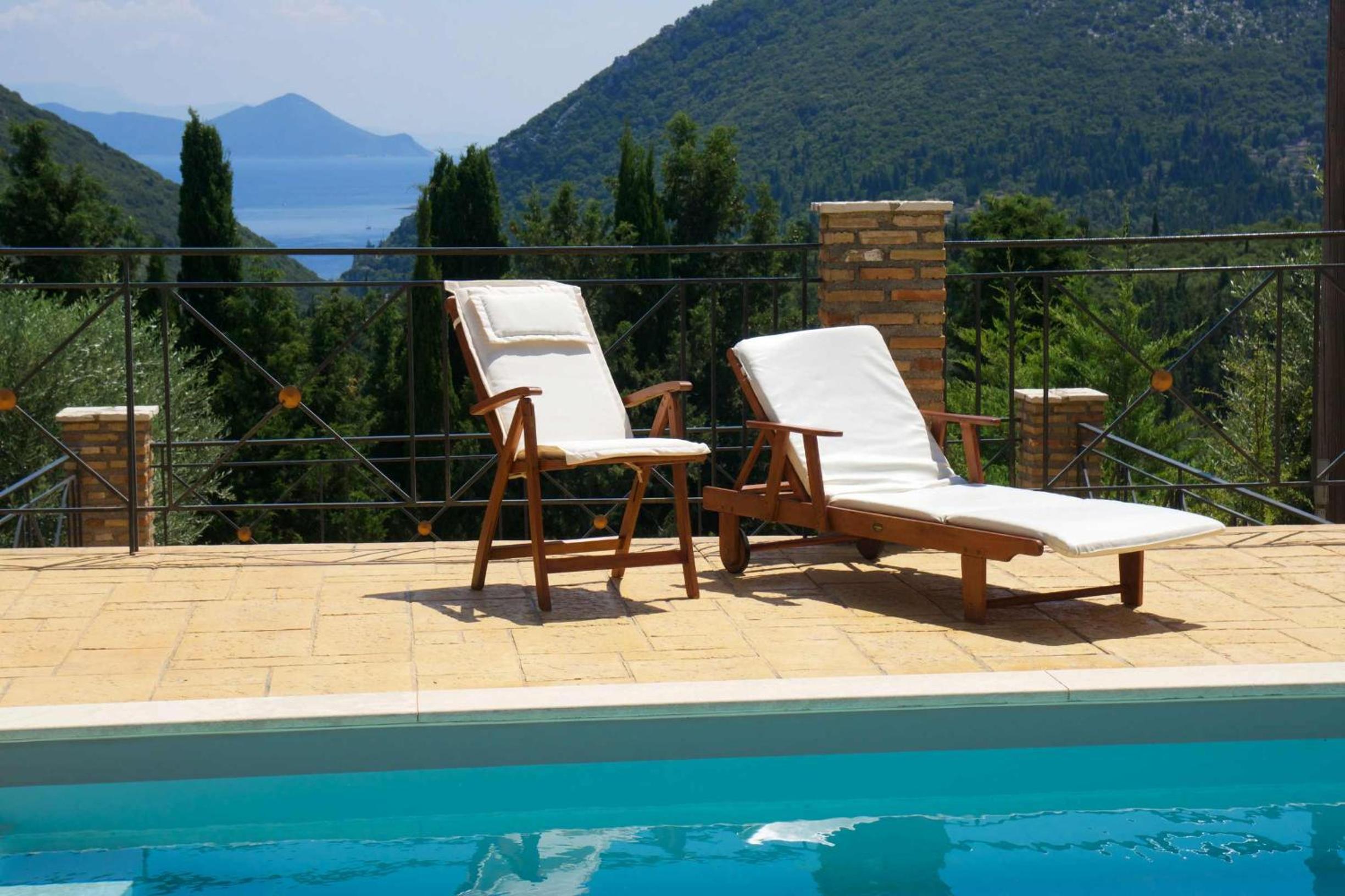 Pilikas Luxury Villas view 5