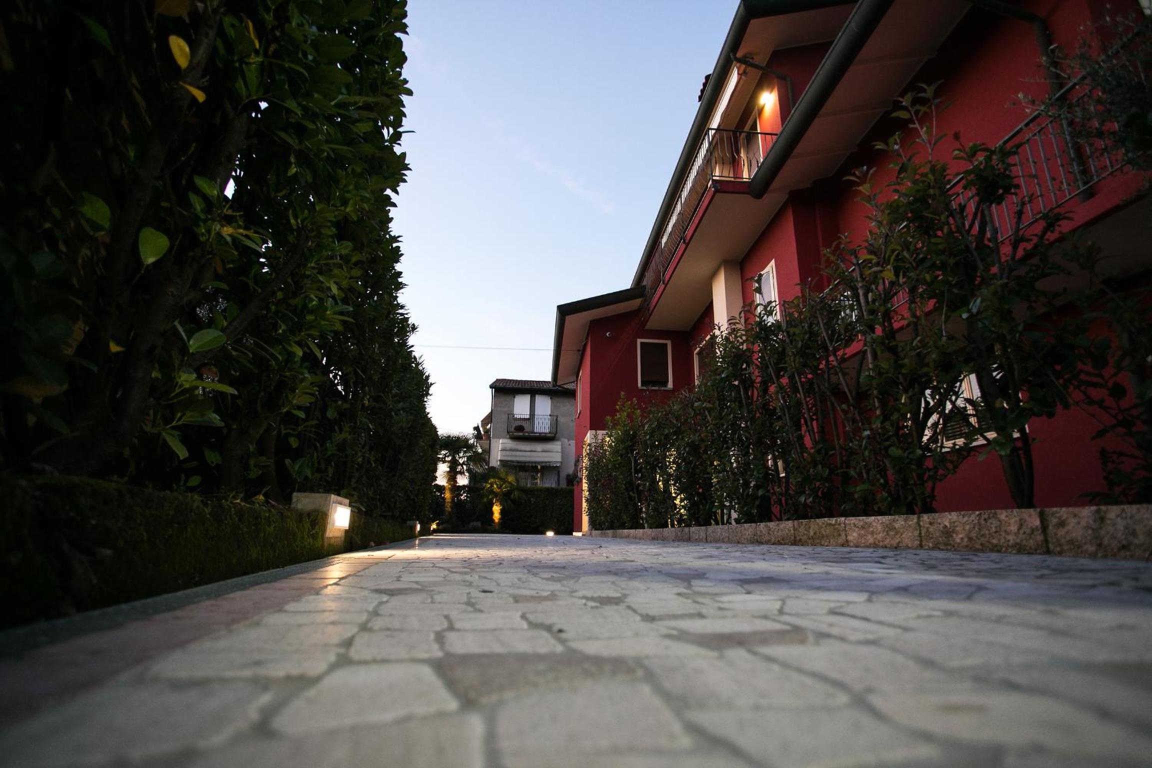 Dolce Laguna — 10