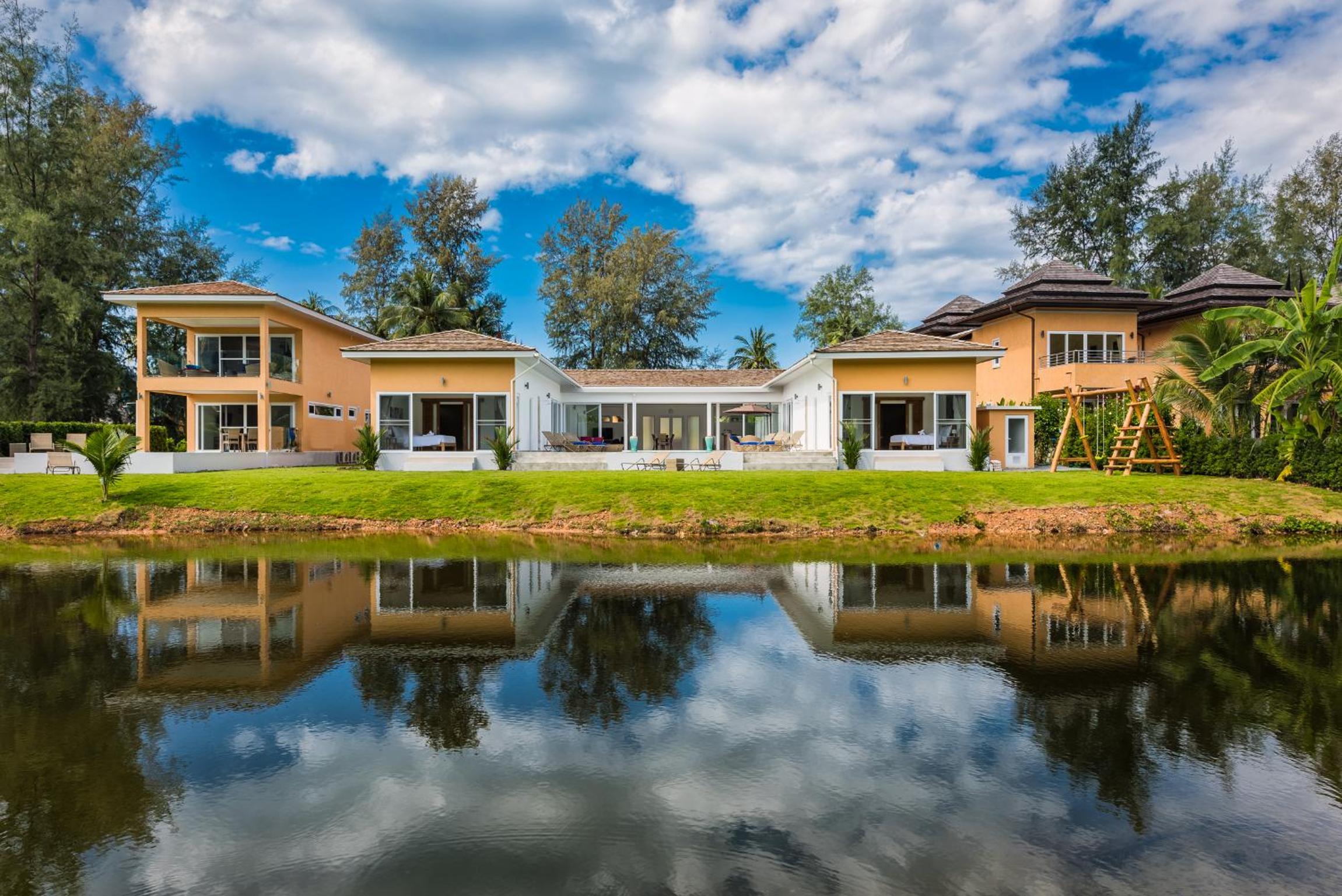 Hotel Sunset Emily Villas & Rooms - Image 1