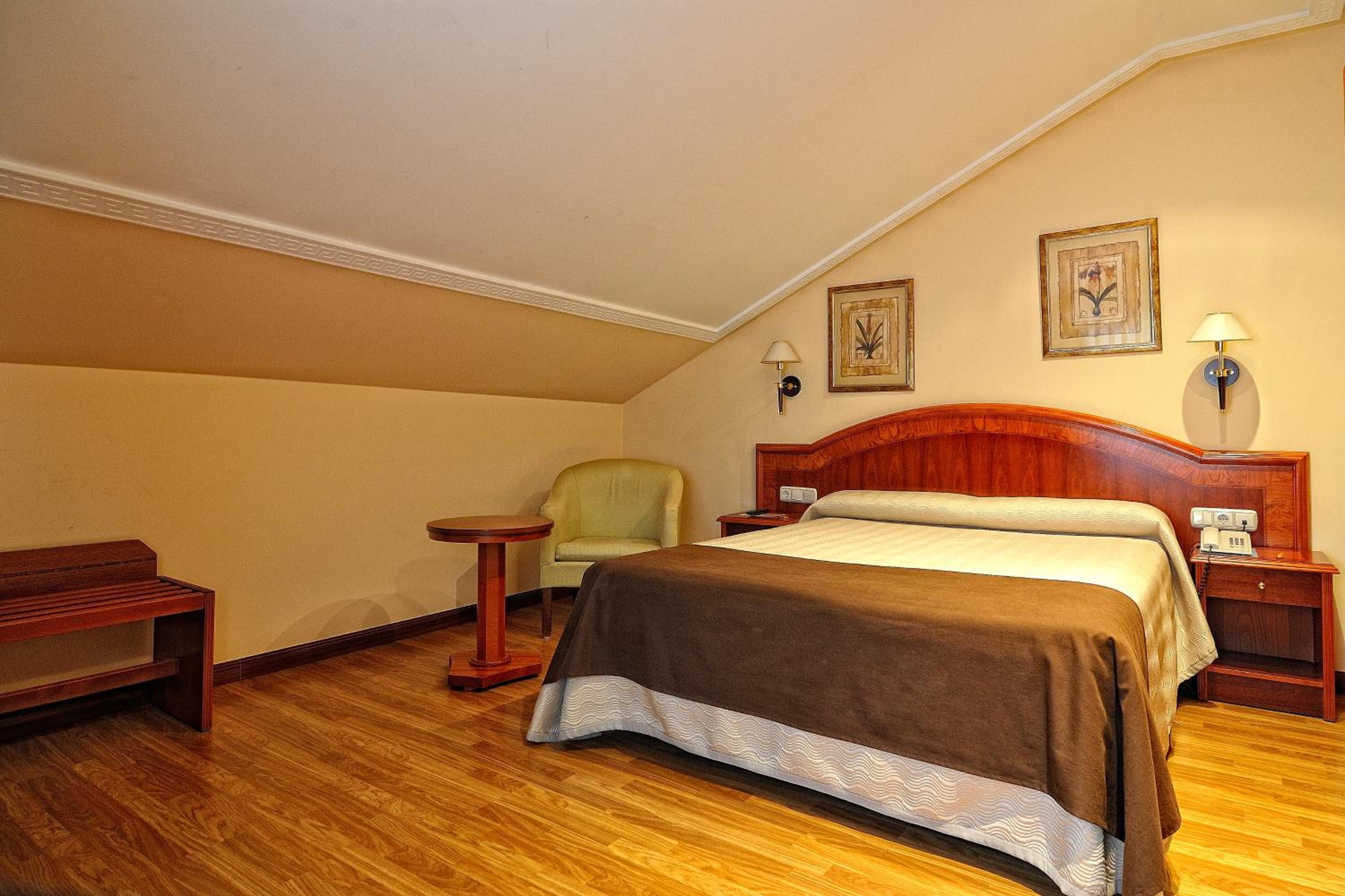 Hotel Alisi - Property Image 4