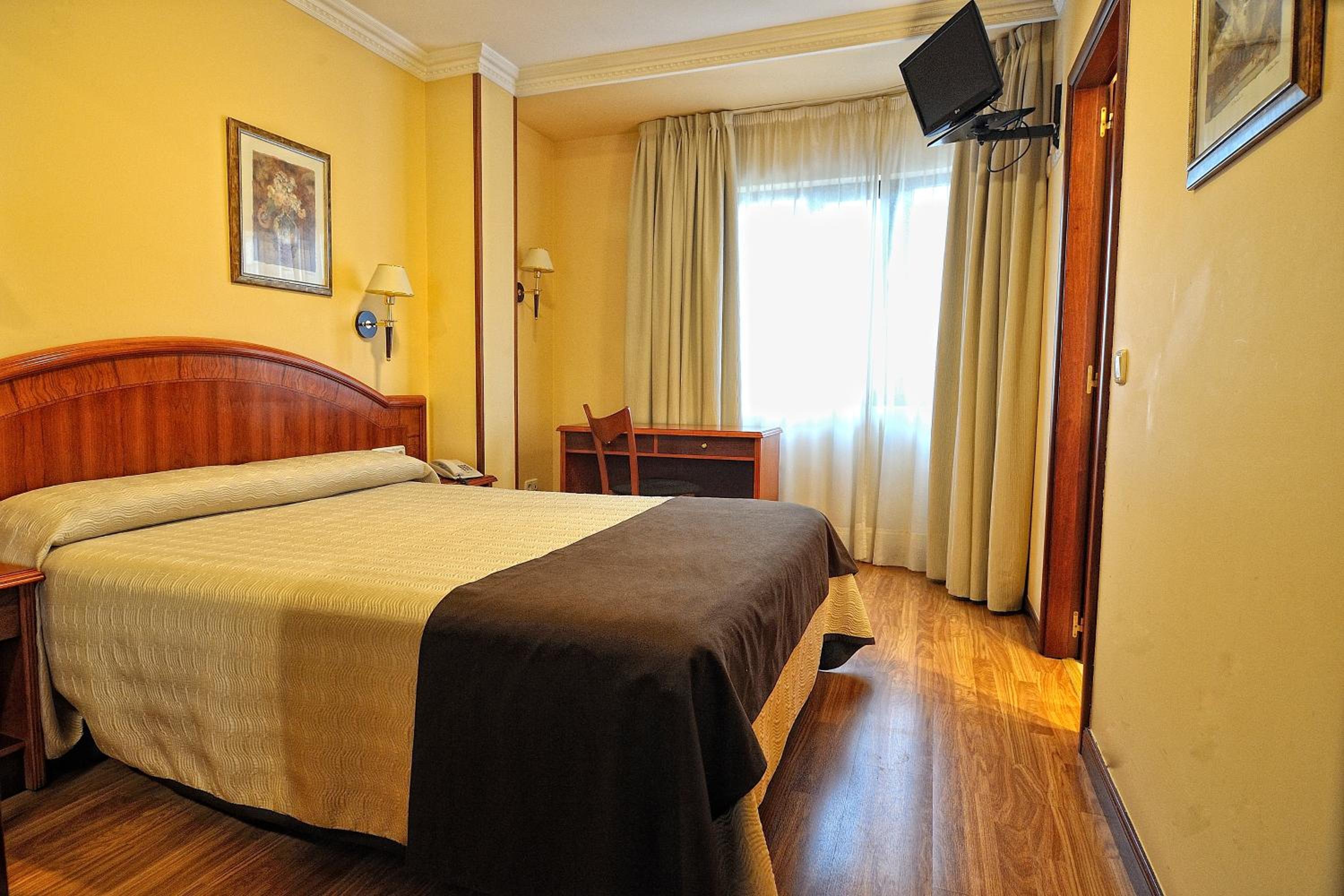 Hotel Alisi - Property Image 6