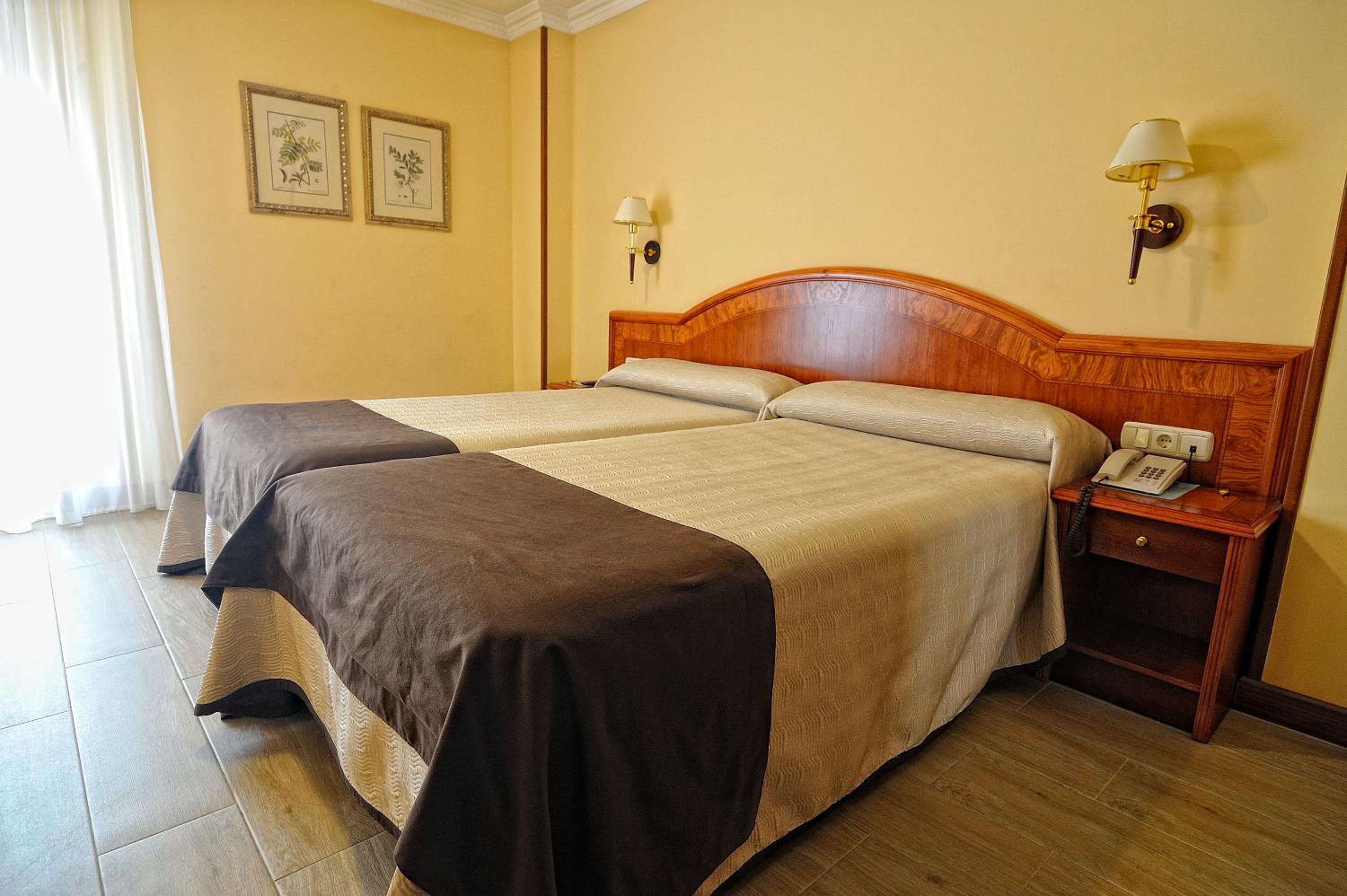 Hotel Alisi - Property Image 11