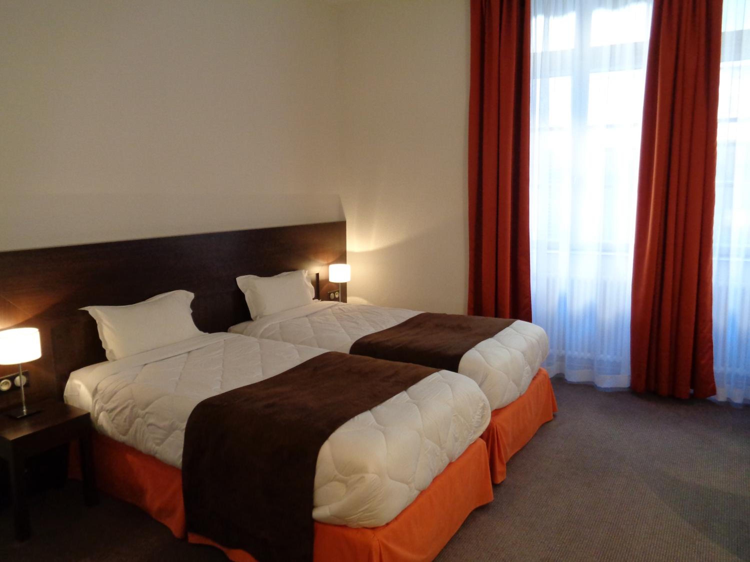 Photo 7
