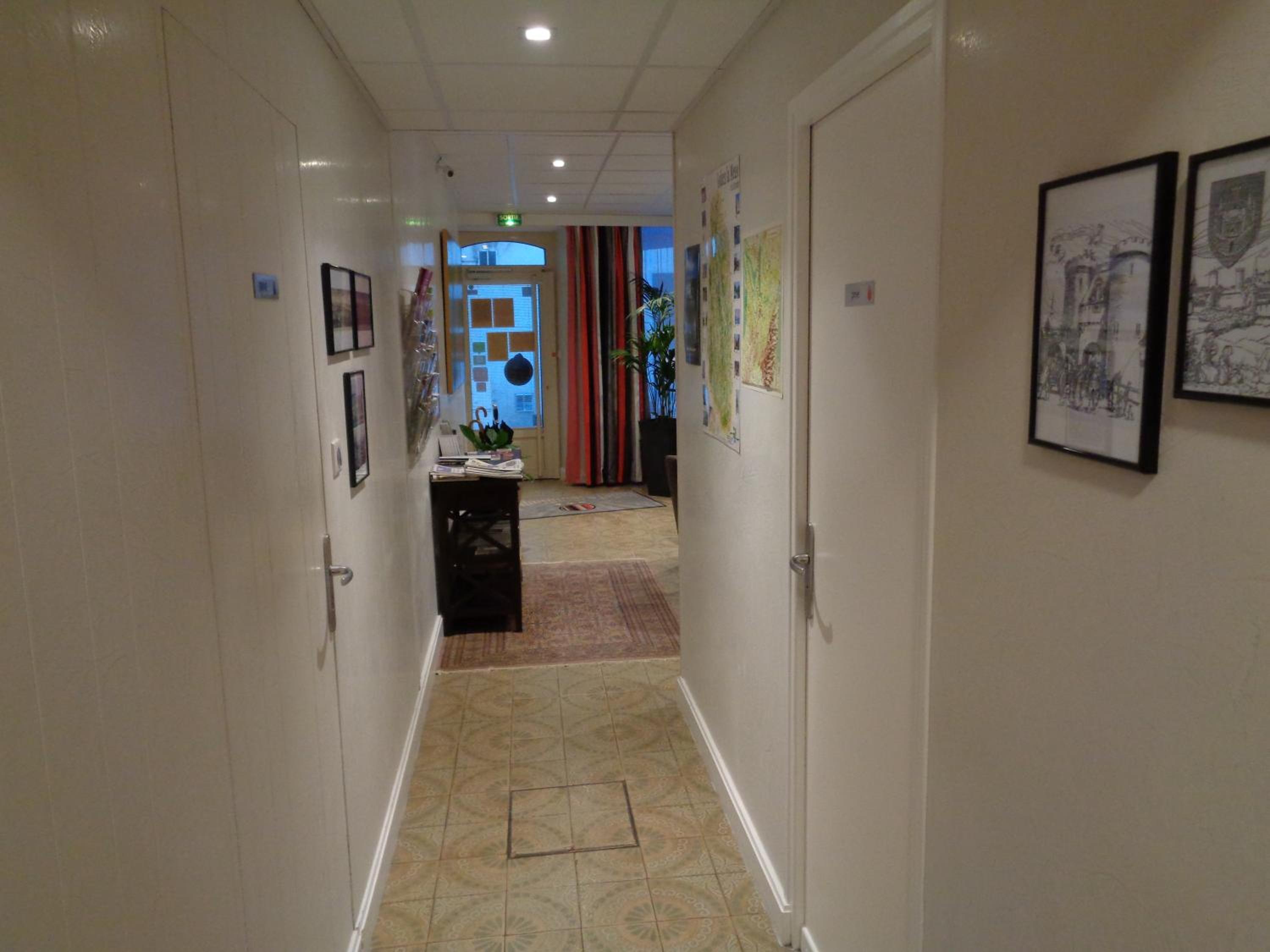 Photo 42