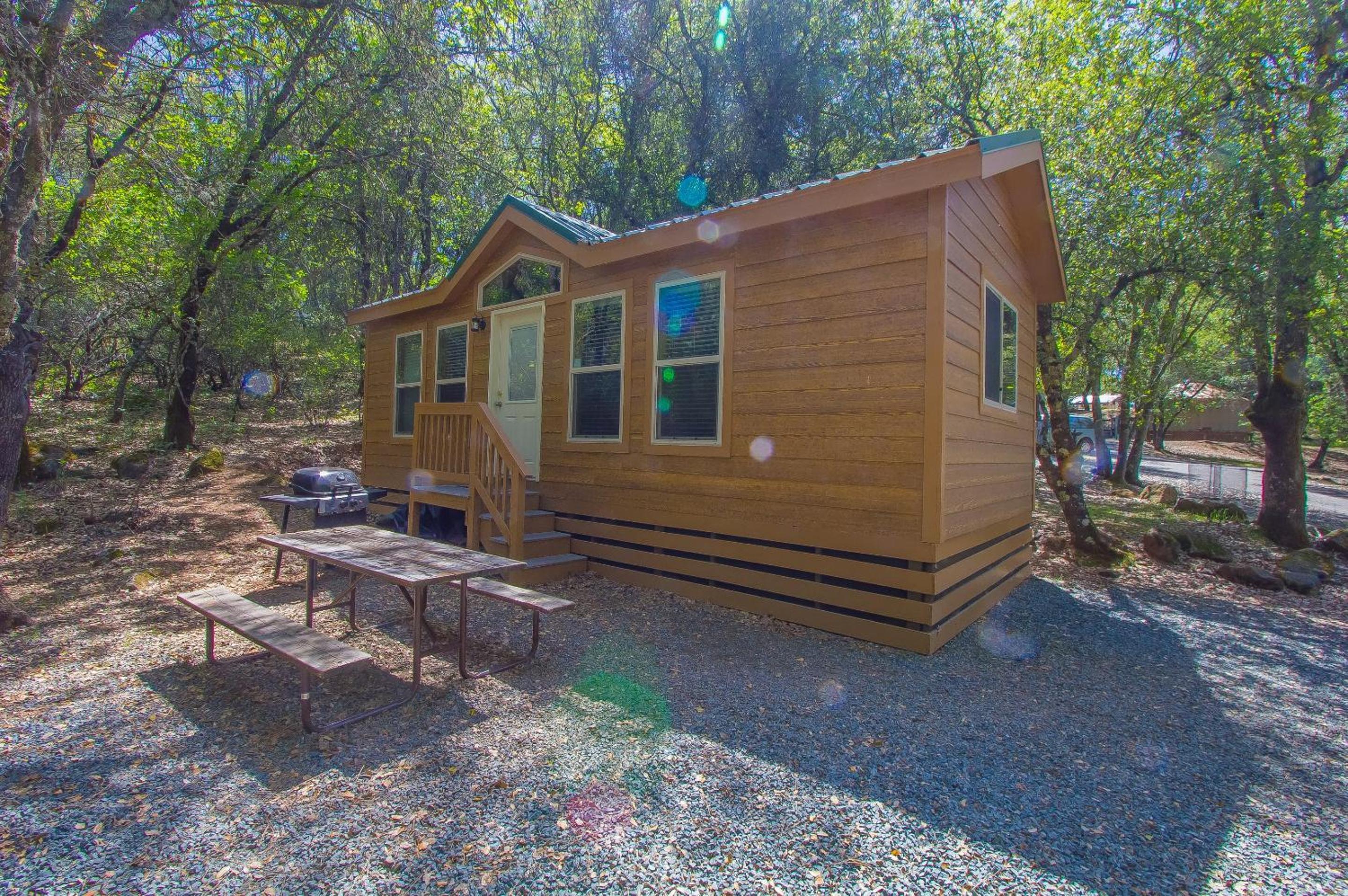 Grass Valley Vacations - Lake of the Springs Camping Resort Cottage 1 - Property Image 1