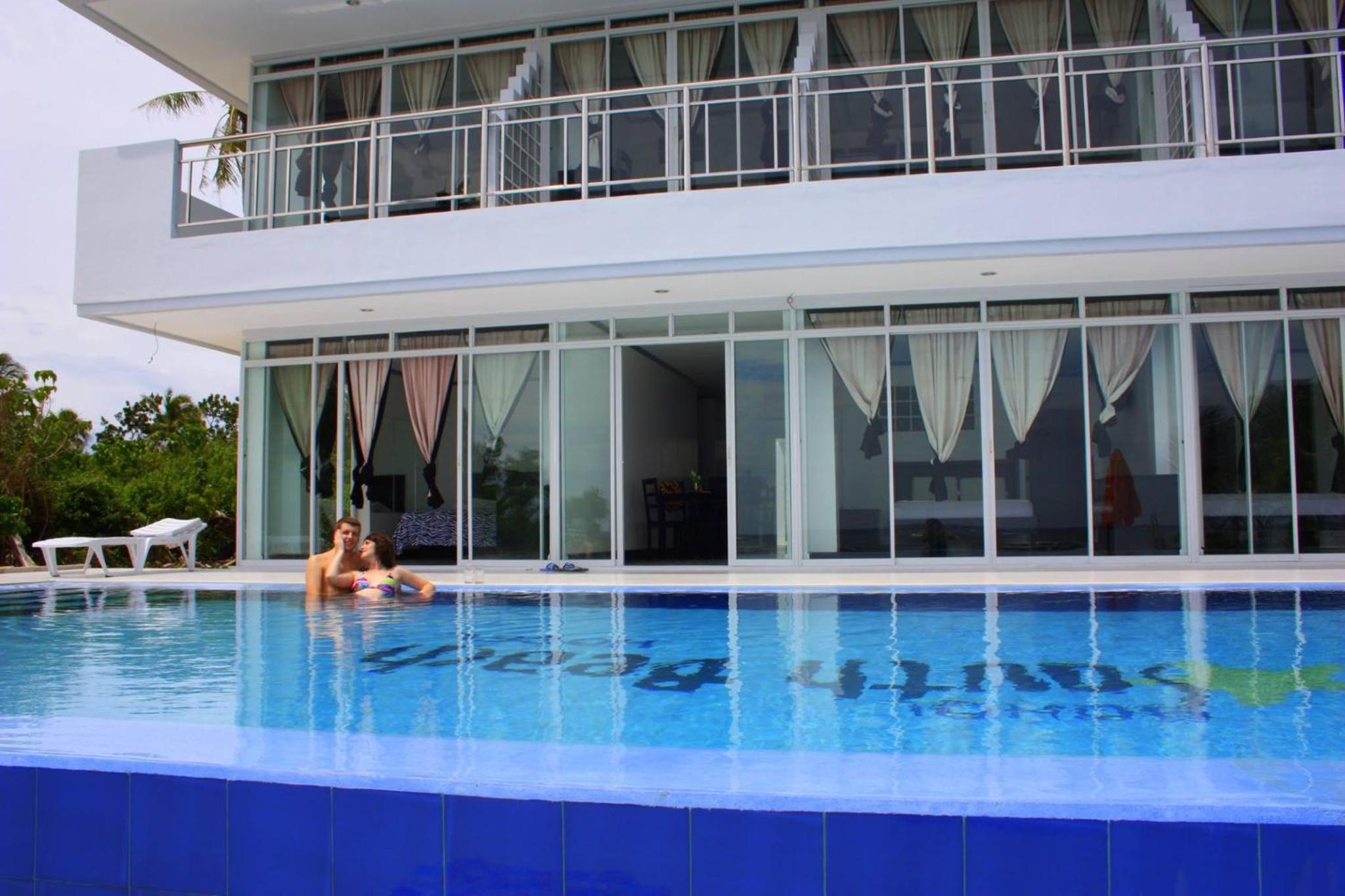 Bohol South Beach Hotel