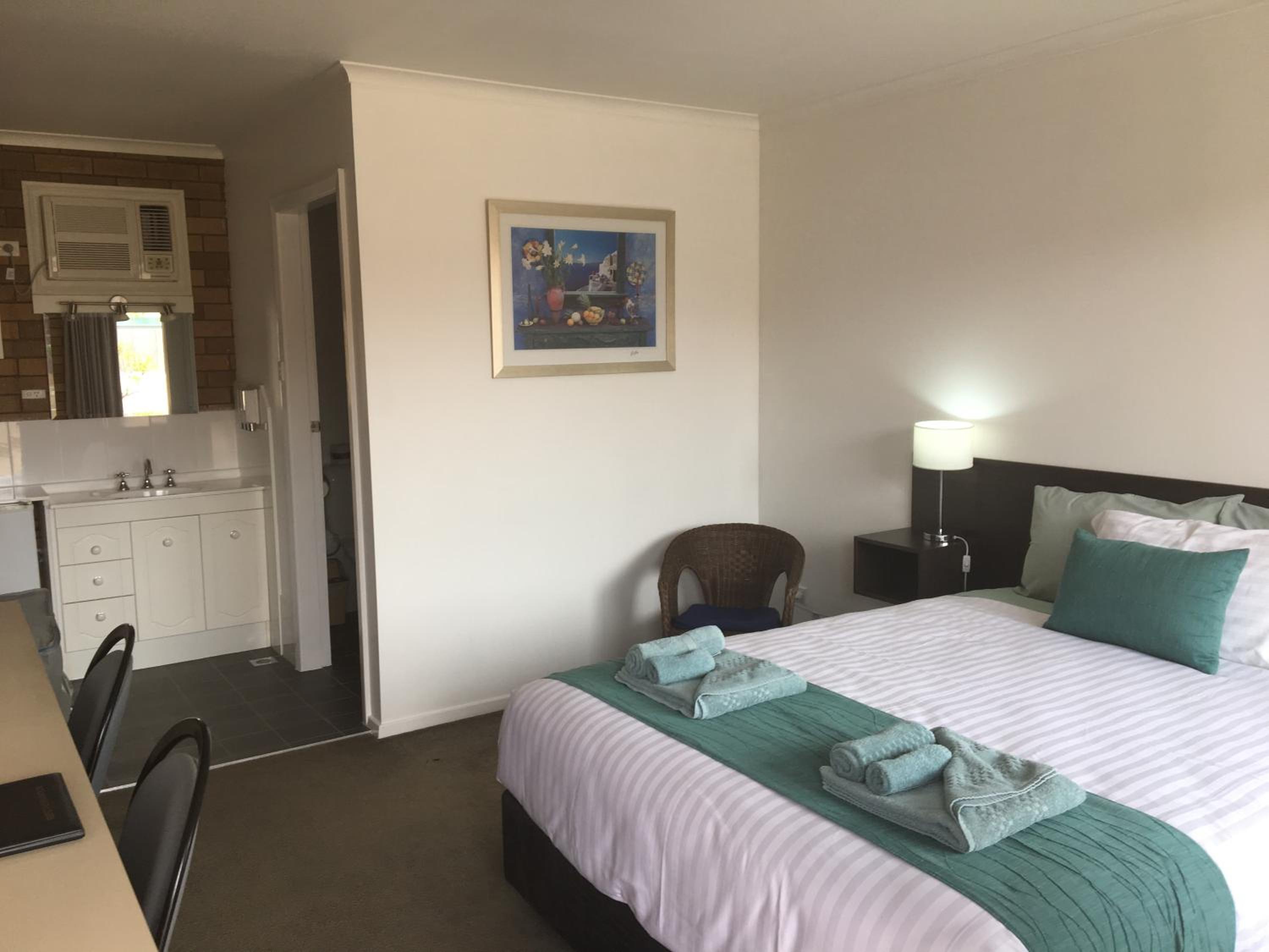 Camellia Motel