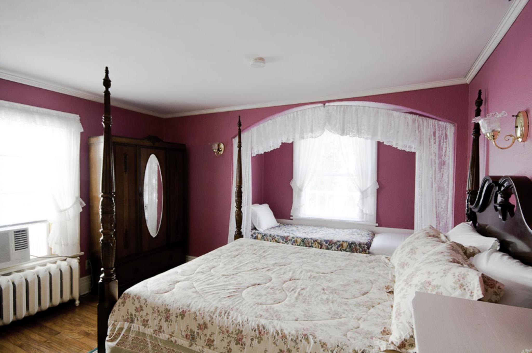 Chestnut Inn