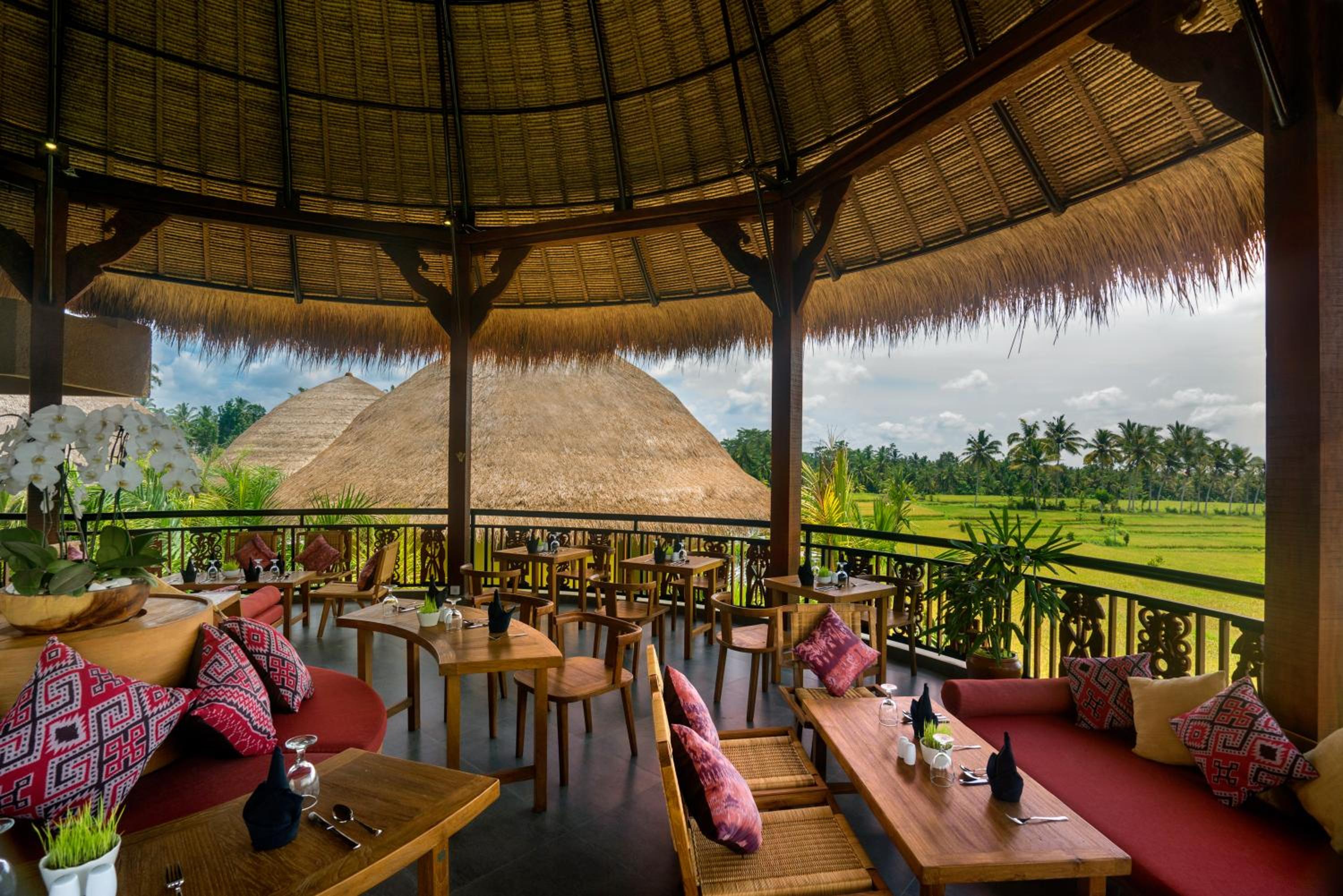 Honai Resort 79