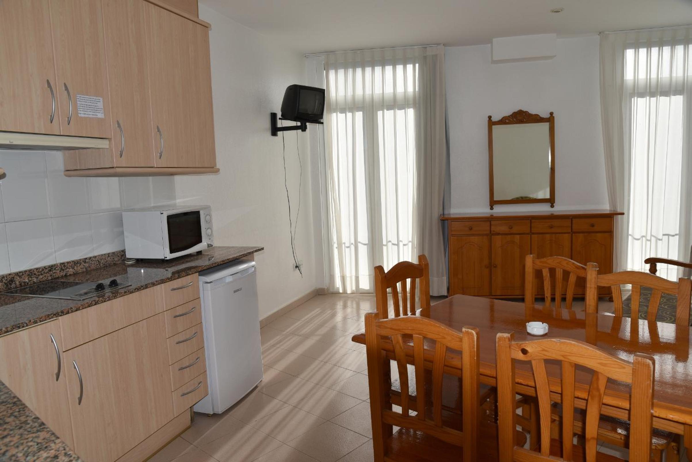 Apartamentos AR Dosjoimi
