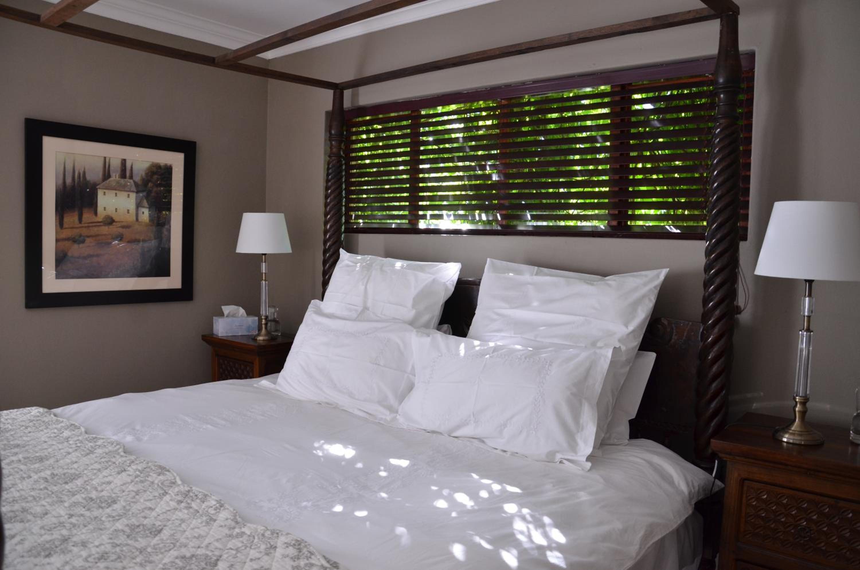 Shepherd's Corner Guest House - Tranquil Boutique Stay in Bryanston