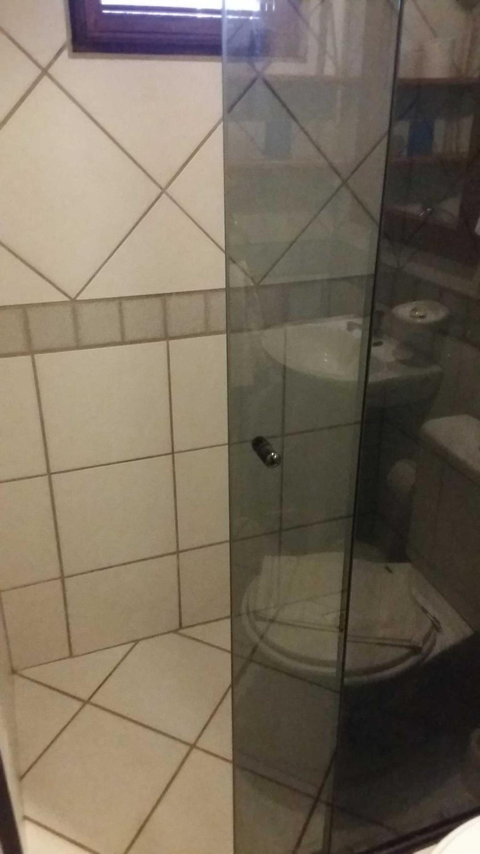 Ibiscus Pousada sem café