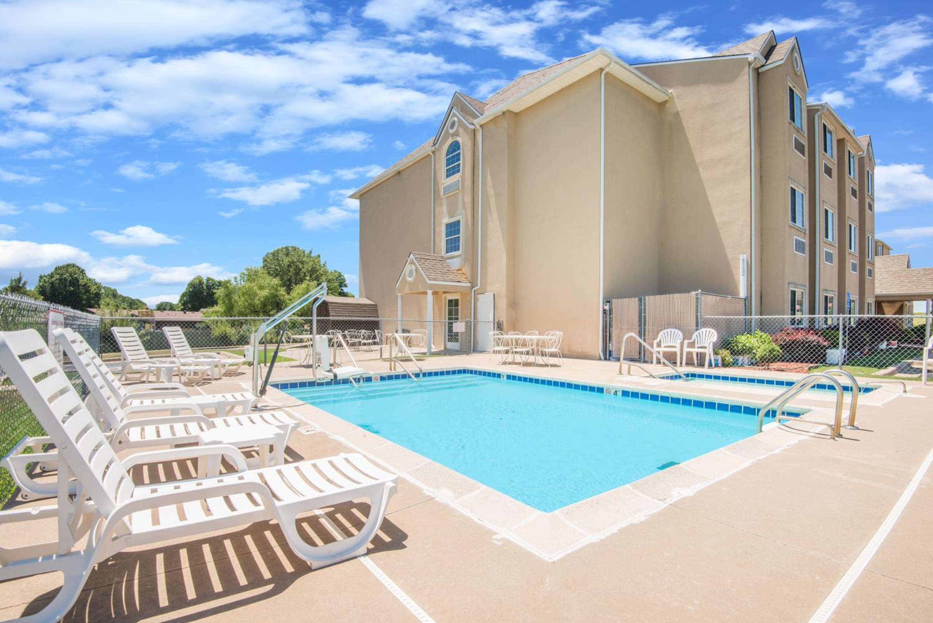 Microtel Inn & Suites Claremore Route 66