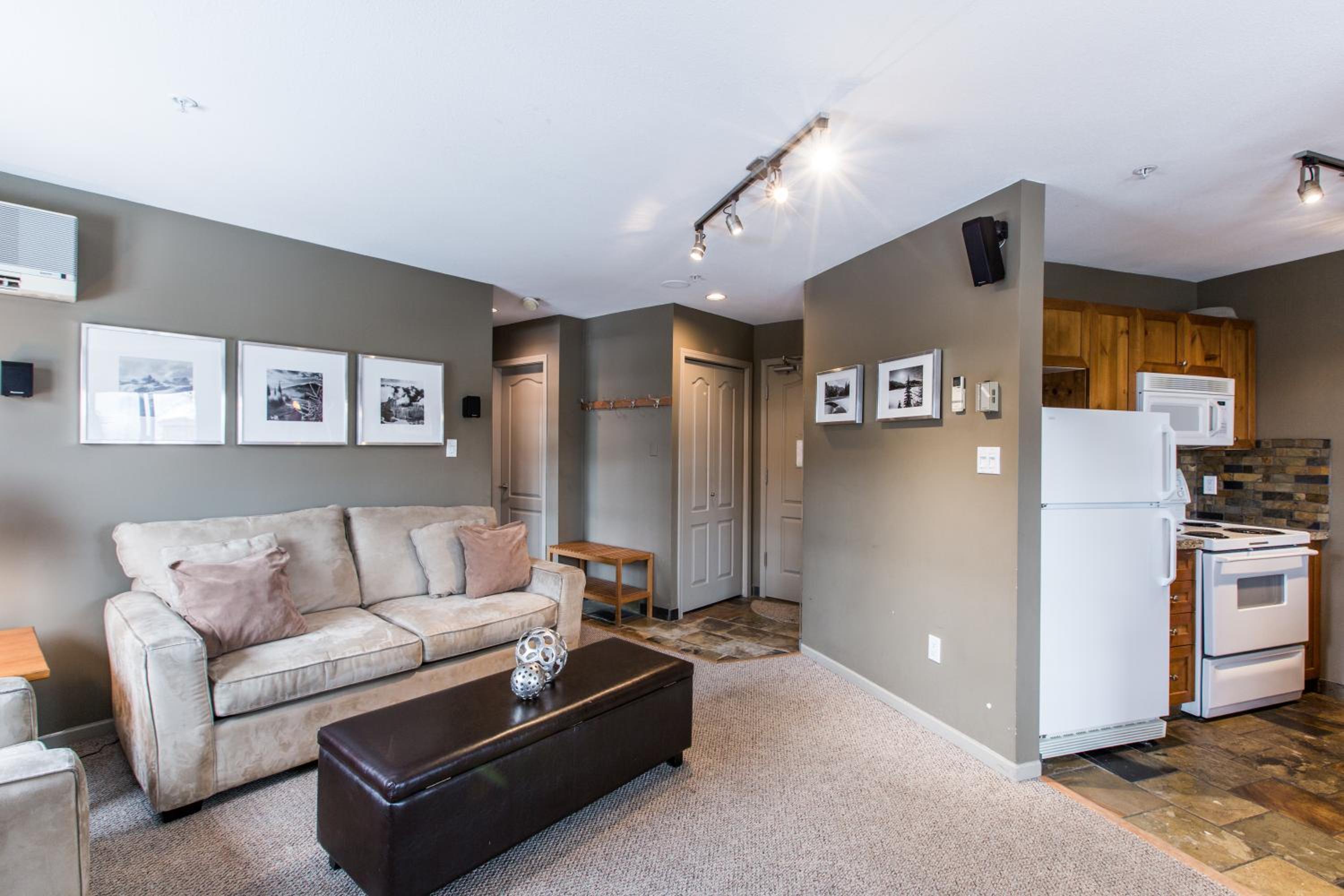 Whistler Blackcomb Vacation Rentals - Village North