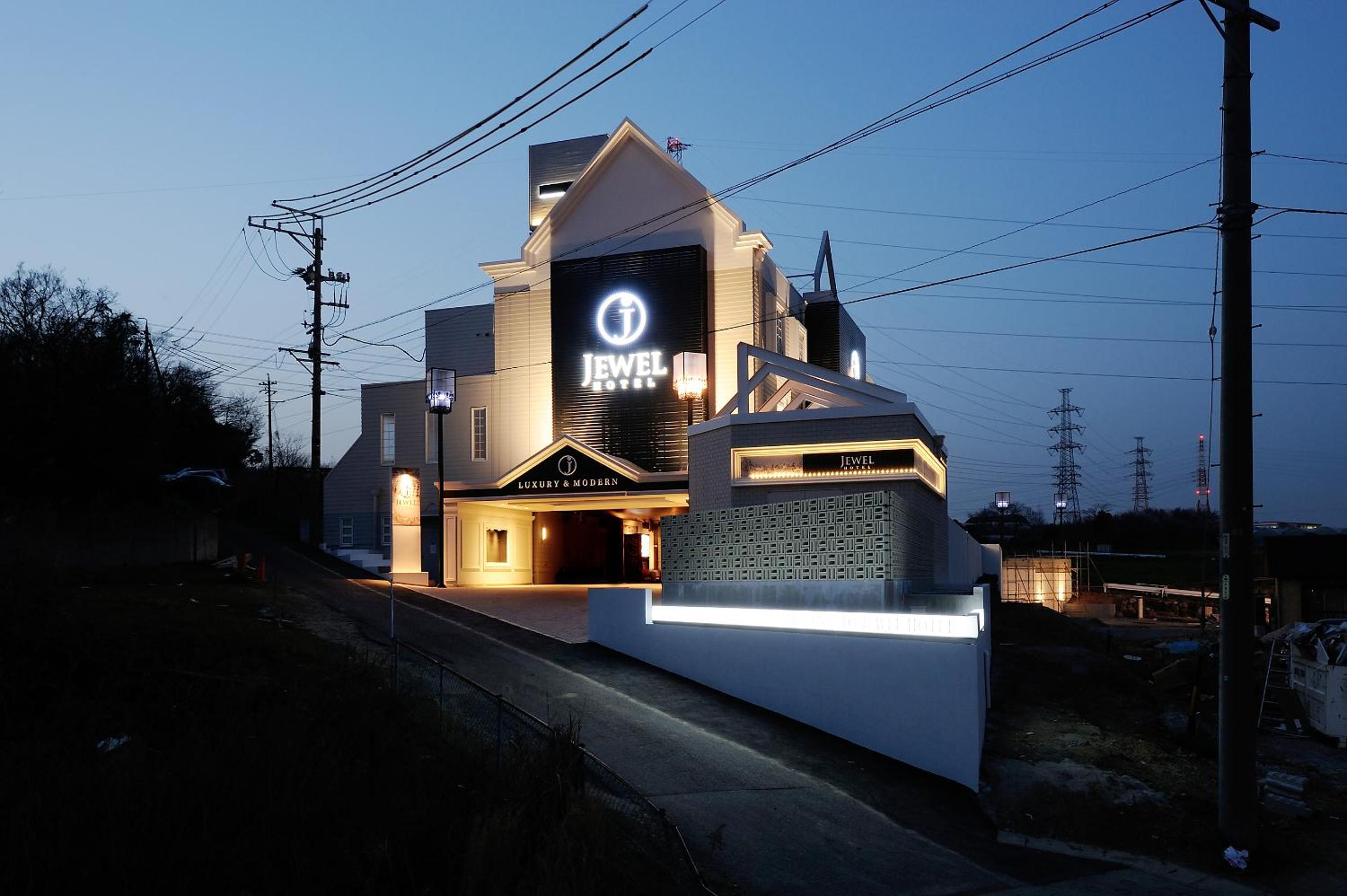 JEWEL HOTEL LUXURY MODERN (Adult Only)