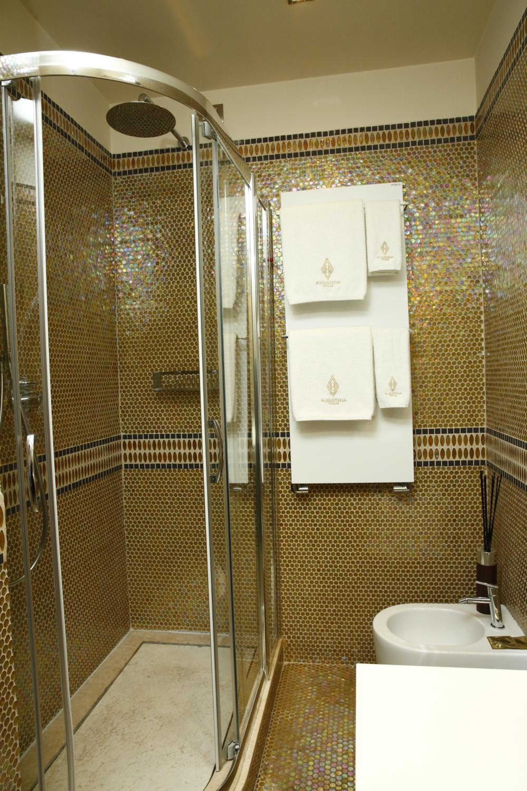 Augustana House and Suites