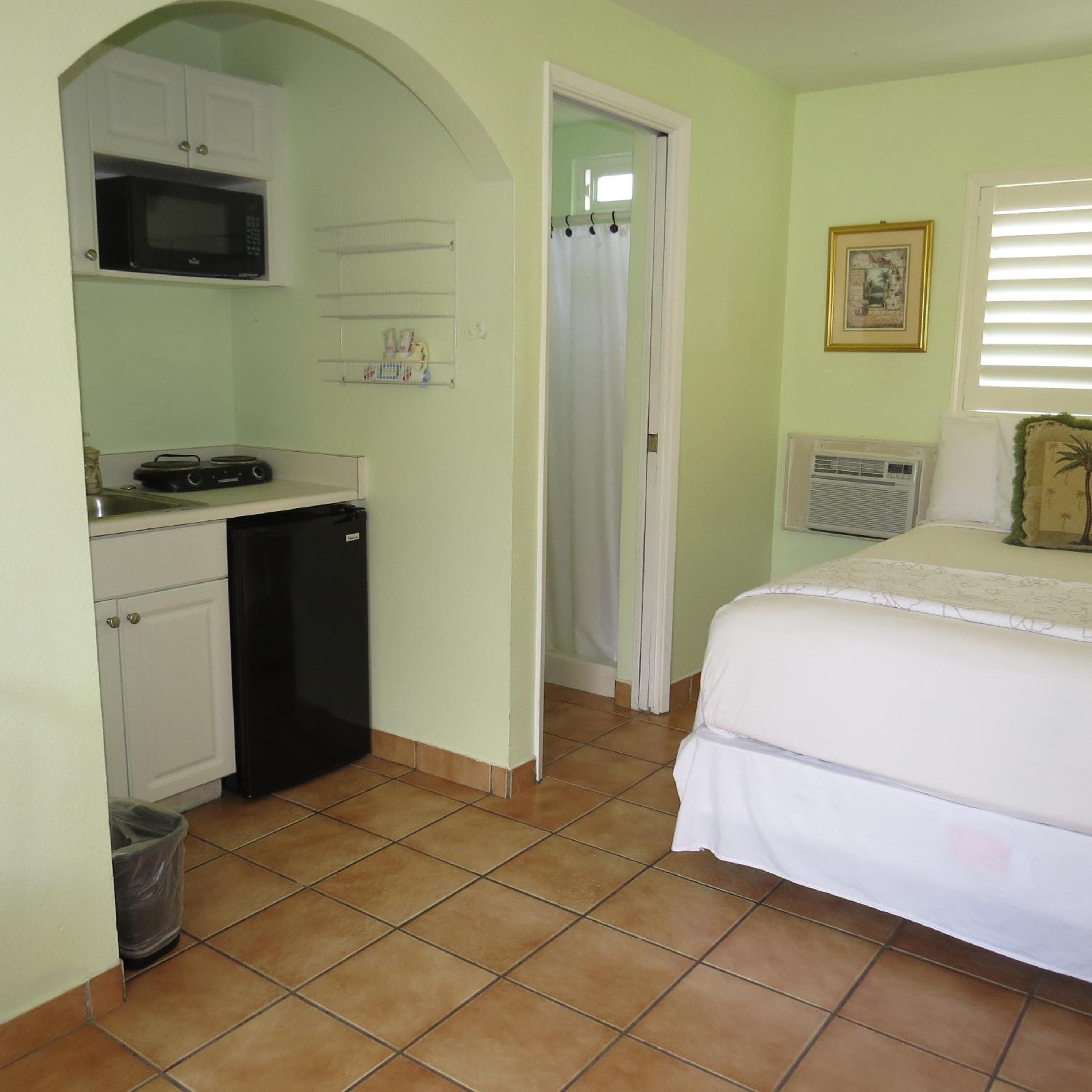 Leucadia Beach Inn