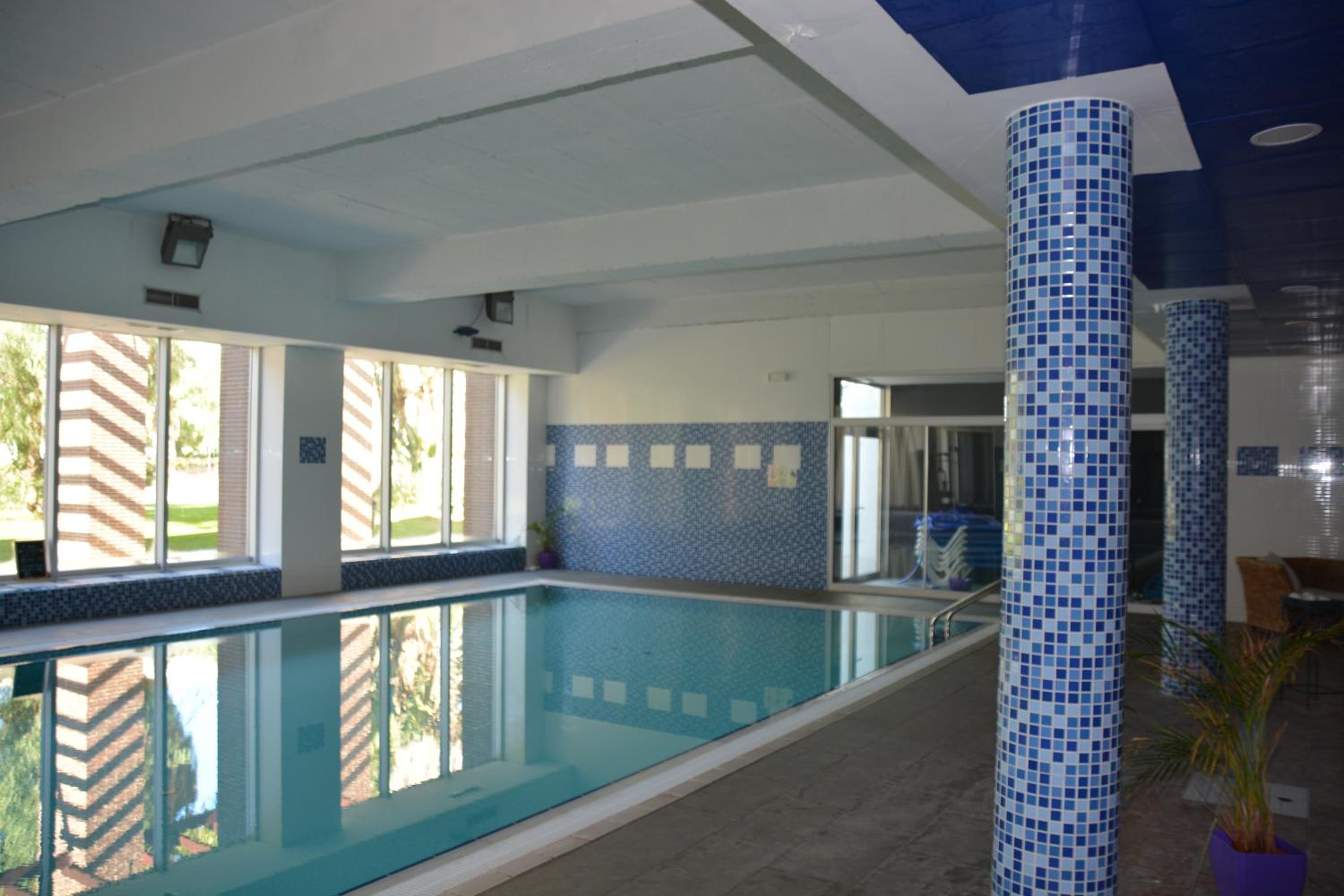Saval Spa Aqquaria Family Complex
