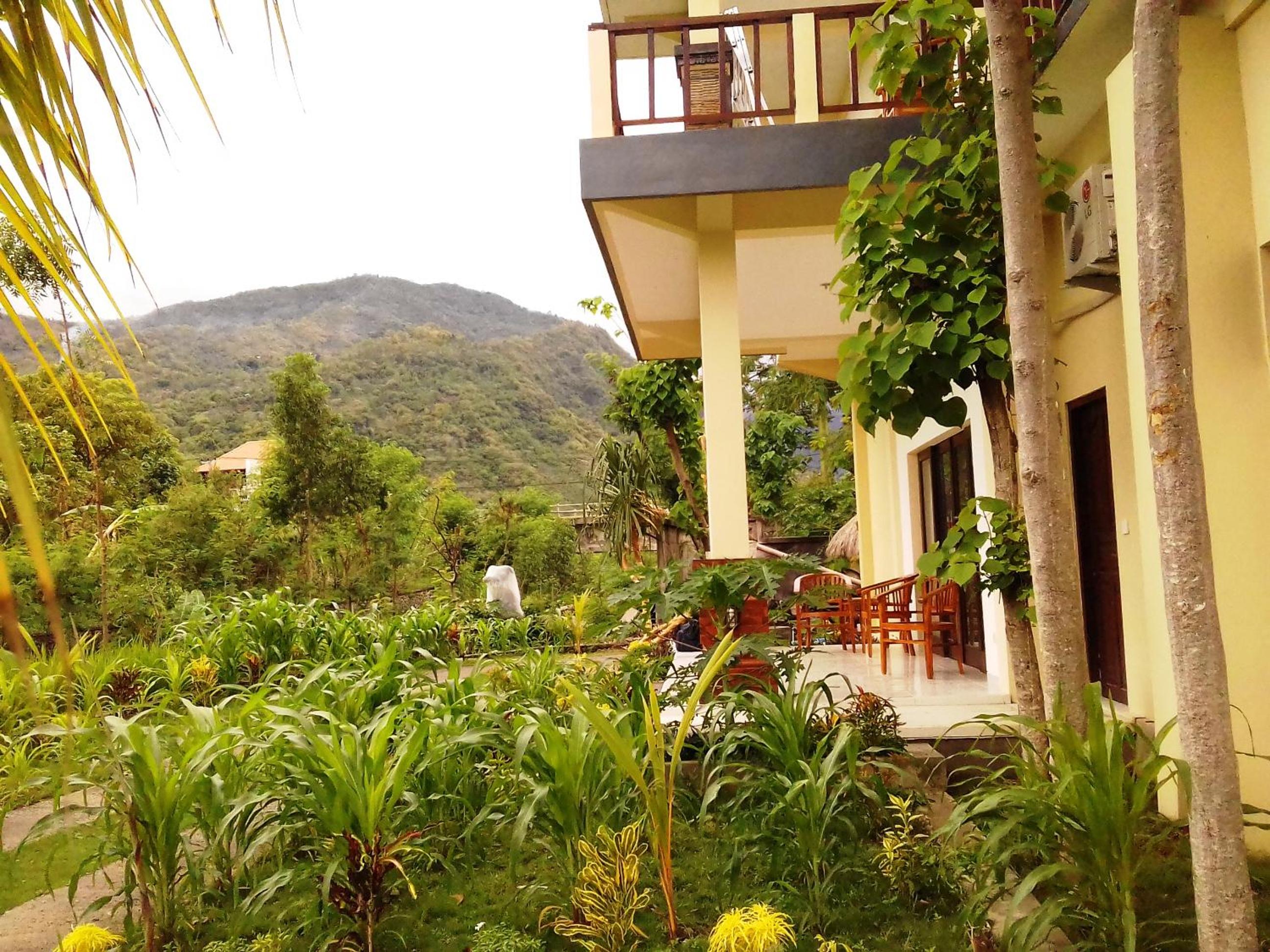 Taman Padi Villa