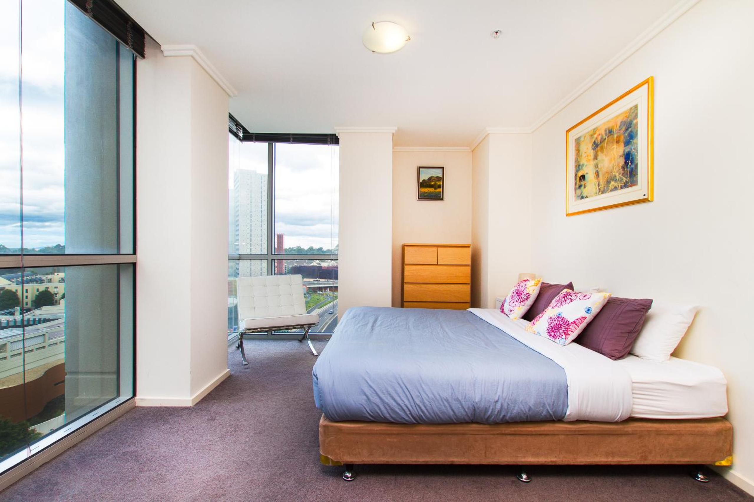 Exclusive Stays - Sentinel - Image 5