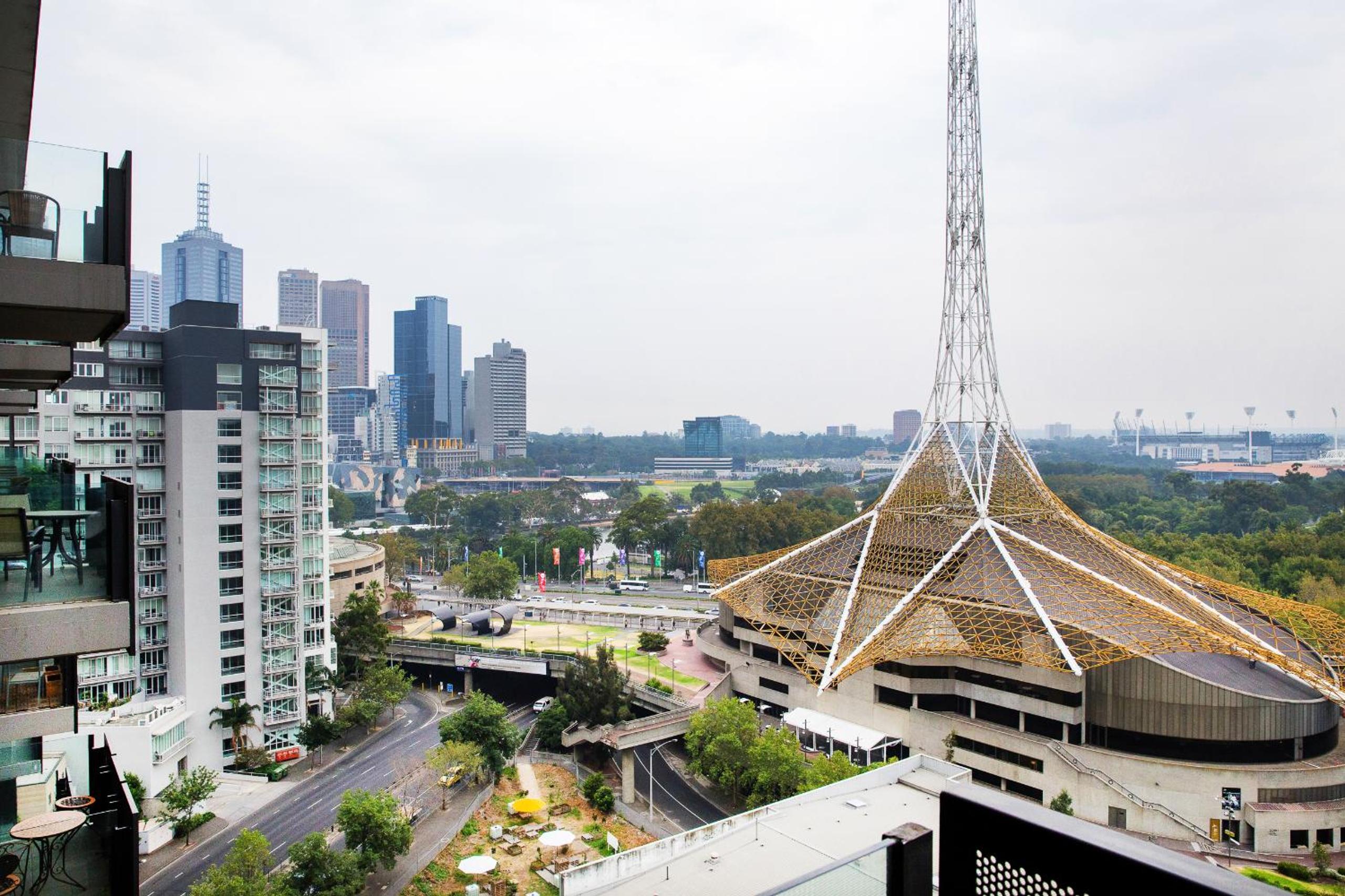 Exclusive Stays - Gallery Tower