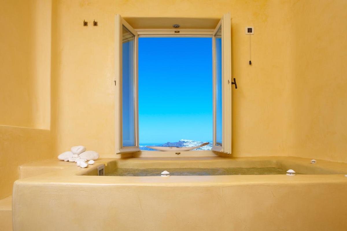 Jacuzzi