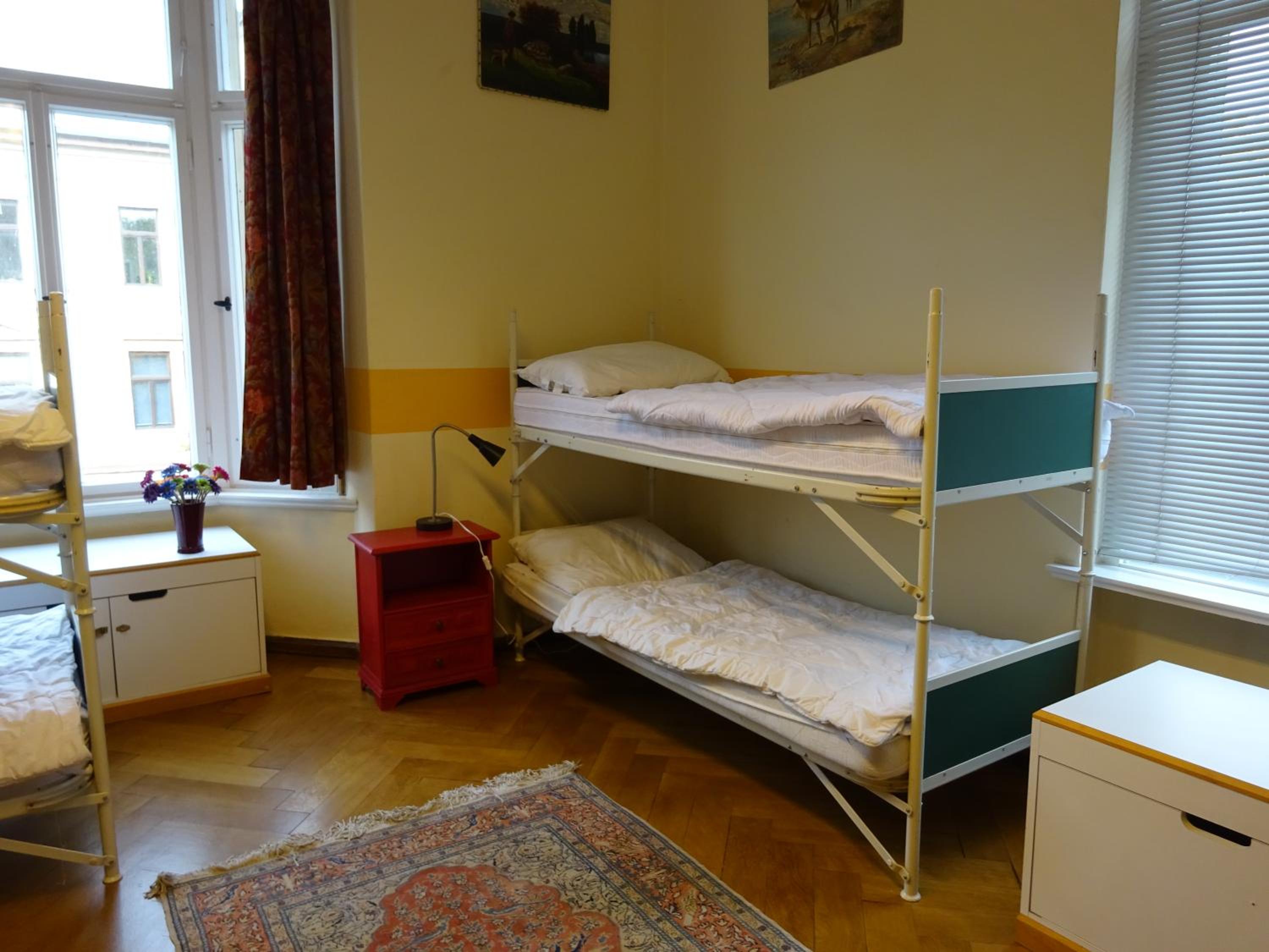 Hummel Hostel - Historische Stadtvilla mit Garten