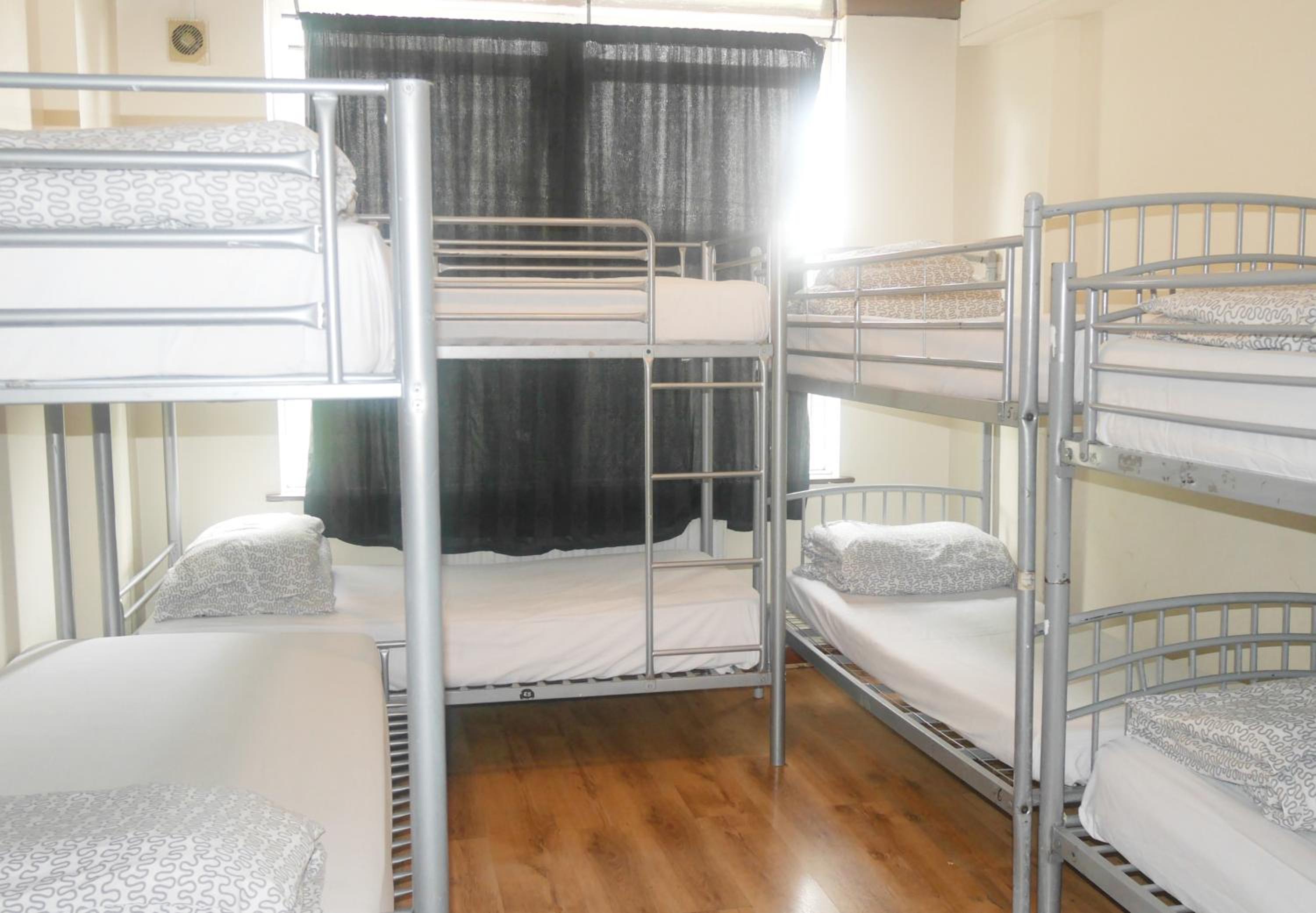Kensal Green Backpackers 2