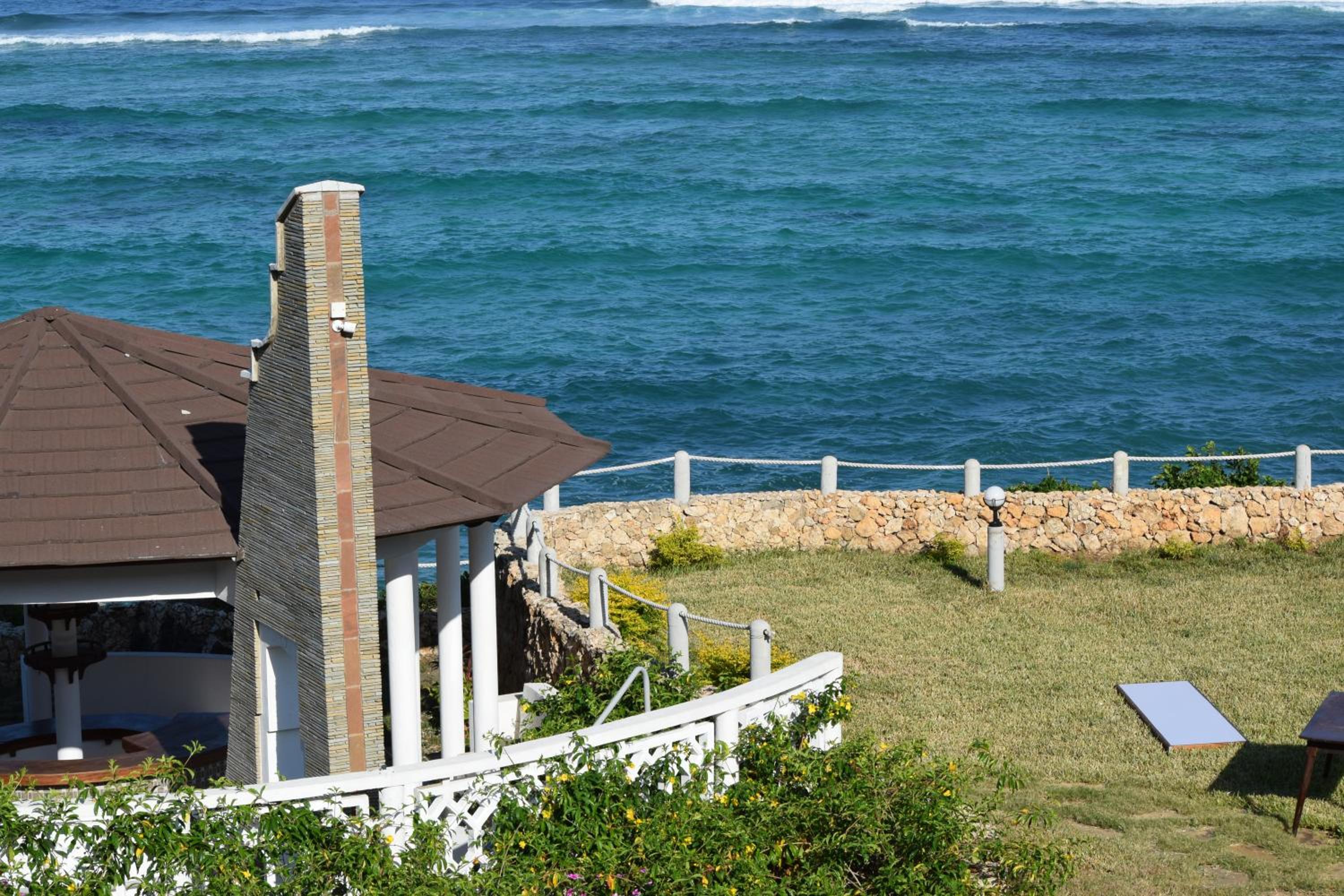 Hillpark Amare Resort