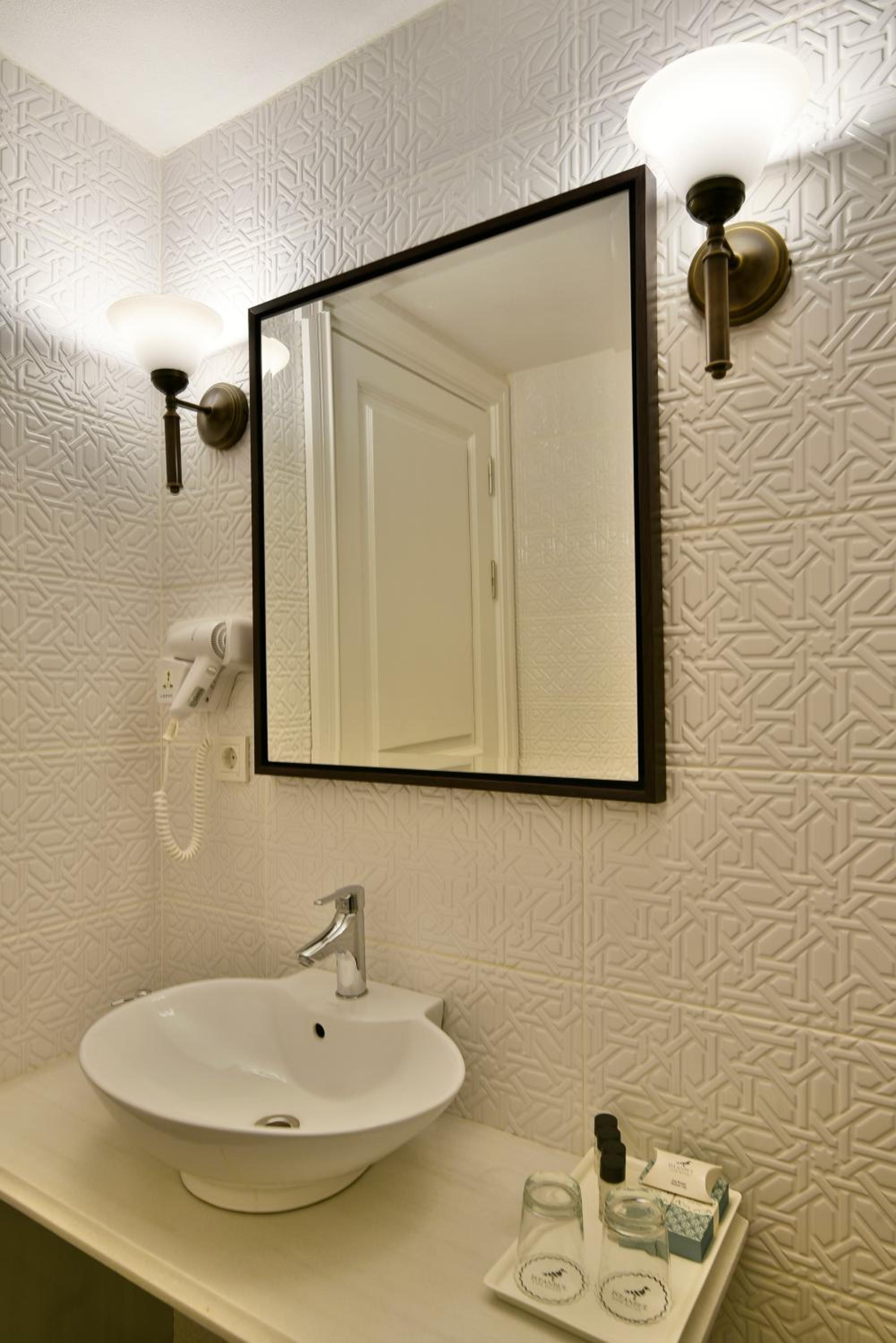 Istanbul Life Otel - Image 67