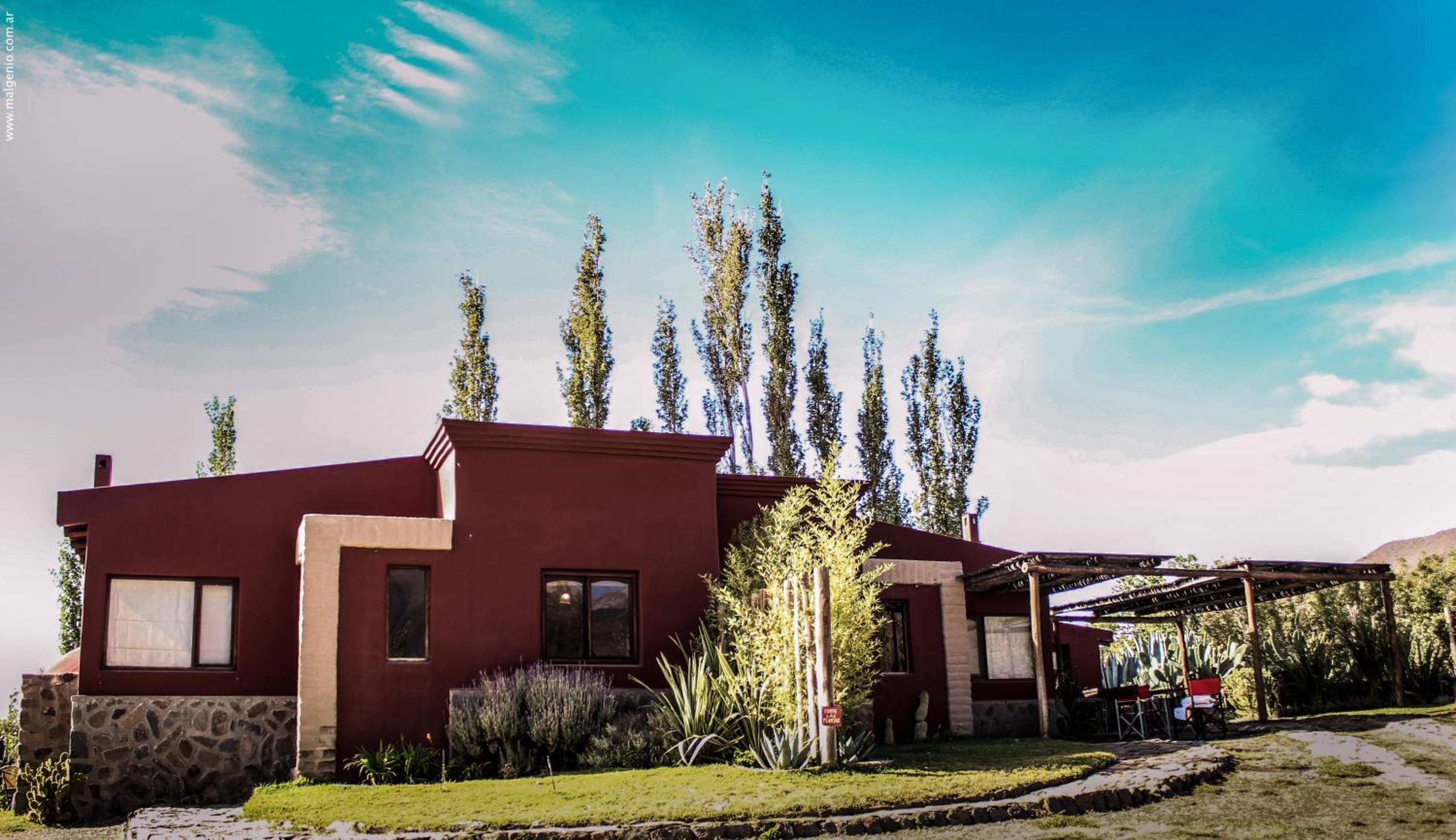 Miraluna Bodega Boutique