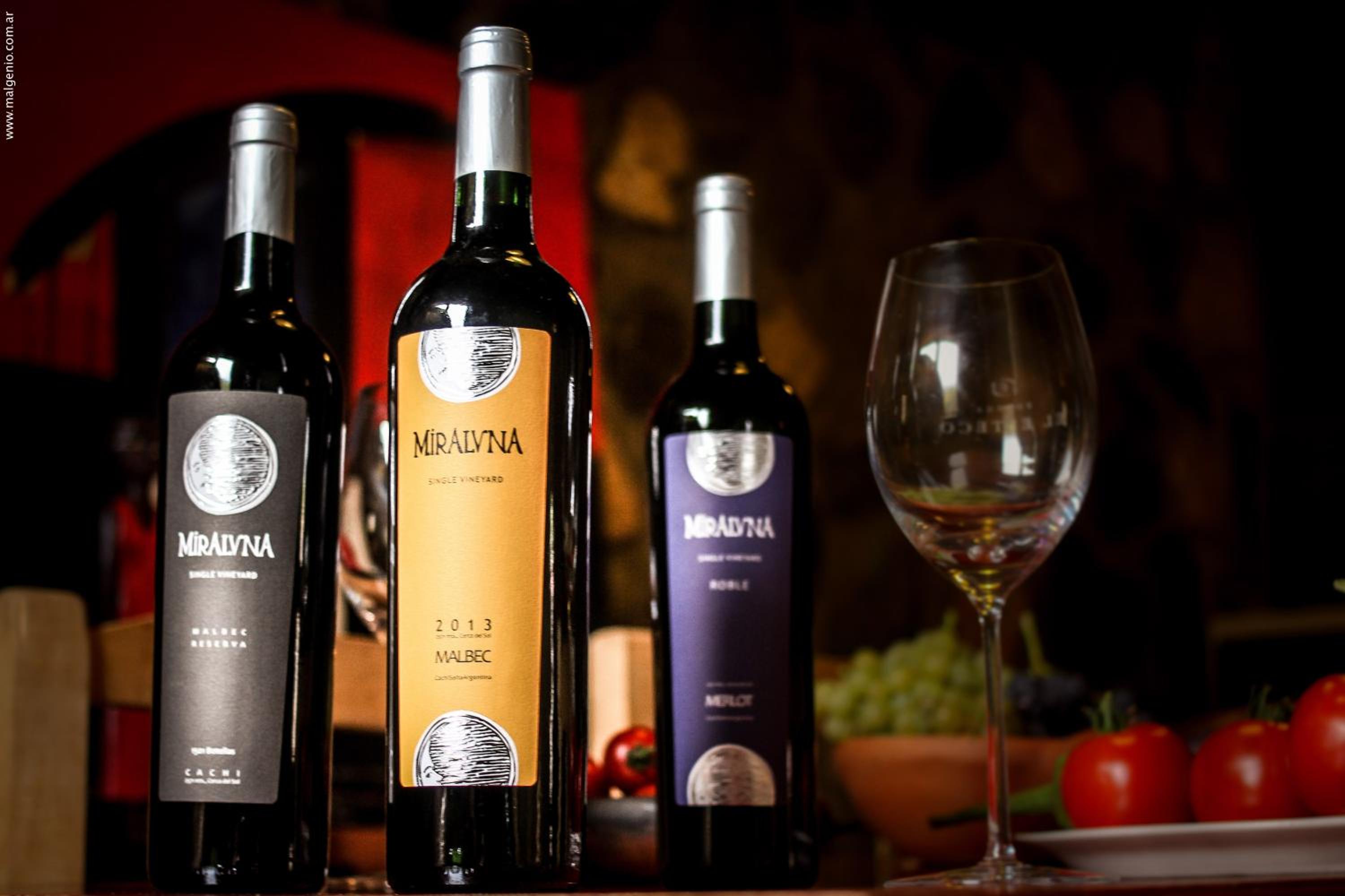 Miraluna Bodega Boutique