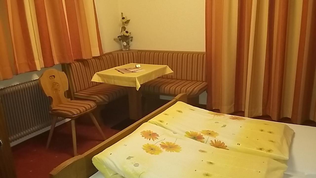 Photo 46